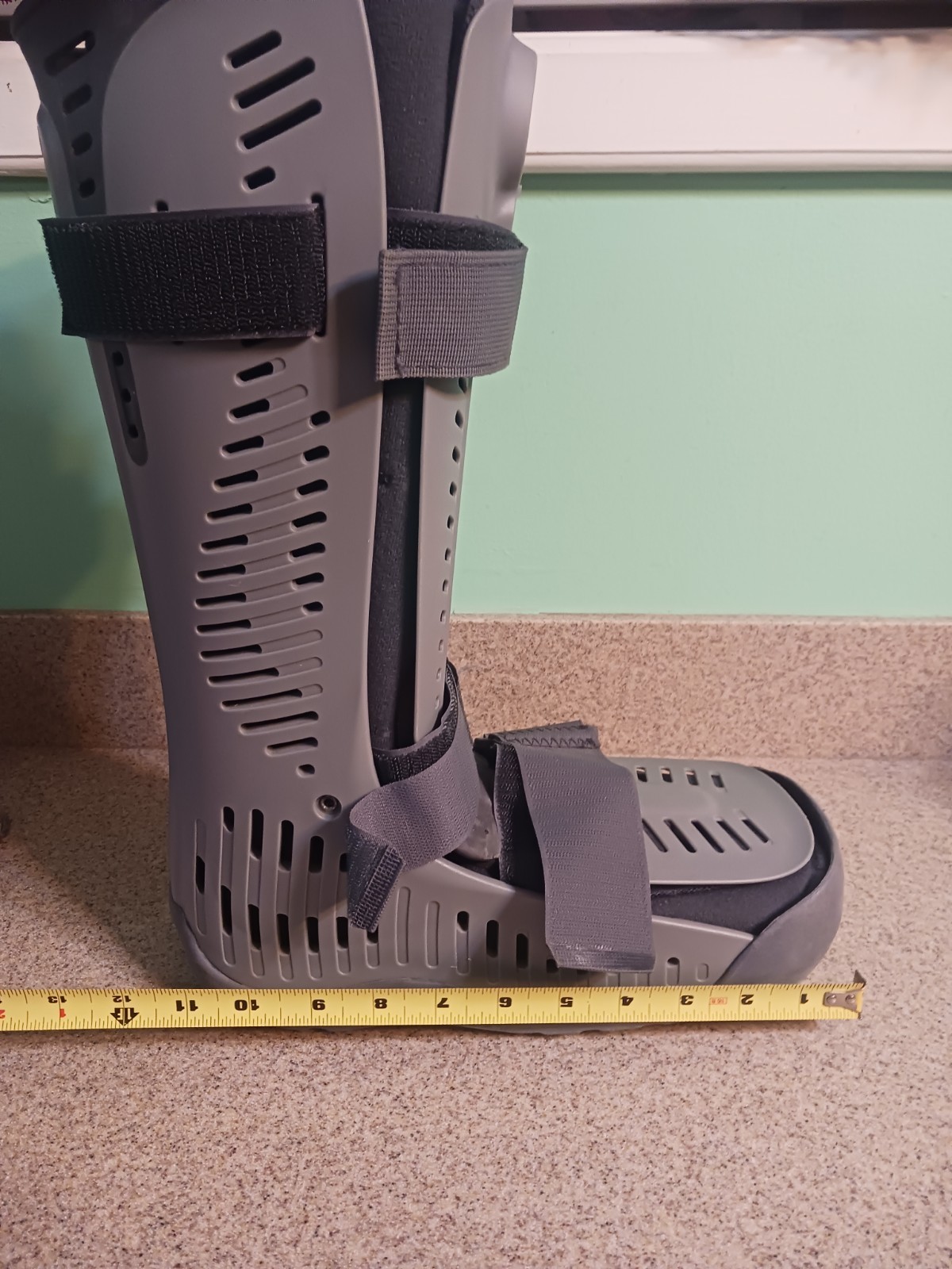 Ossur Rebound Air Walker Boot Compression Straps Air Pump High Top Size M Medium