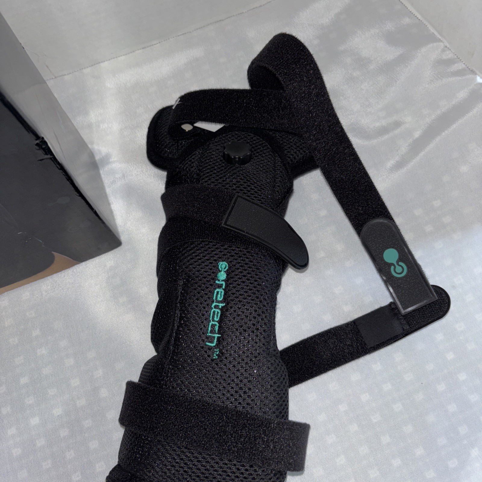 Cortech Adult 916 wrist brace
