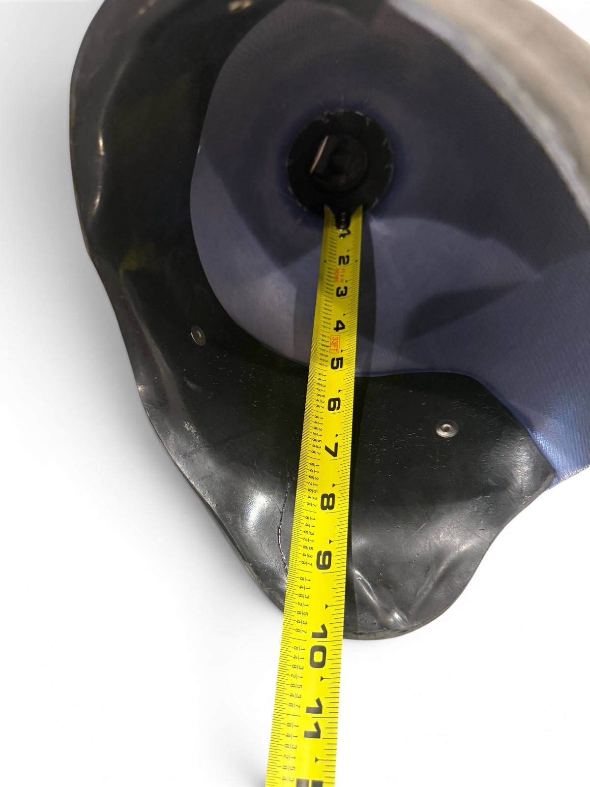Right above knee prosthetic socket. Not for medical use.