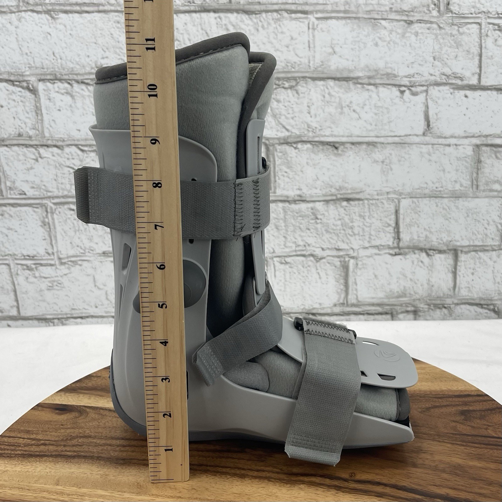 Breg Genesis Full Shell Walker Extra Small XS Ankle Foot Boot Pump Brace