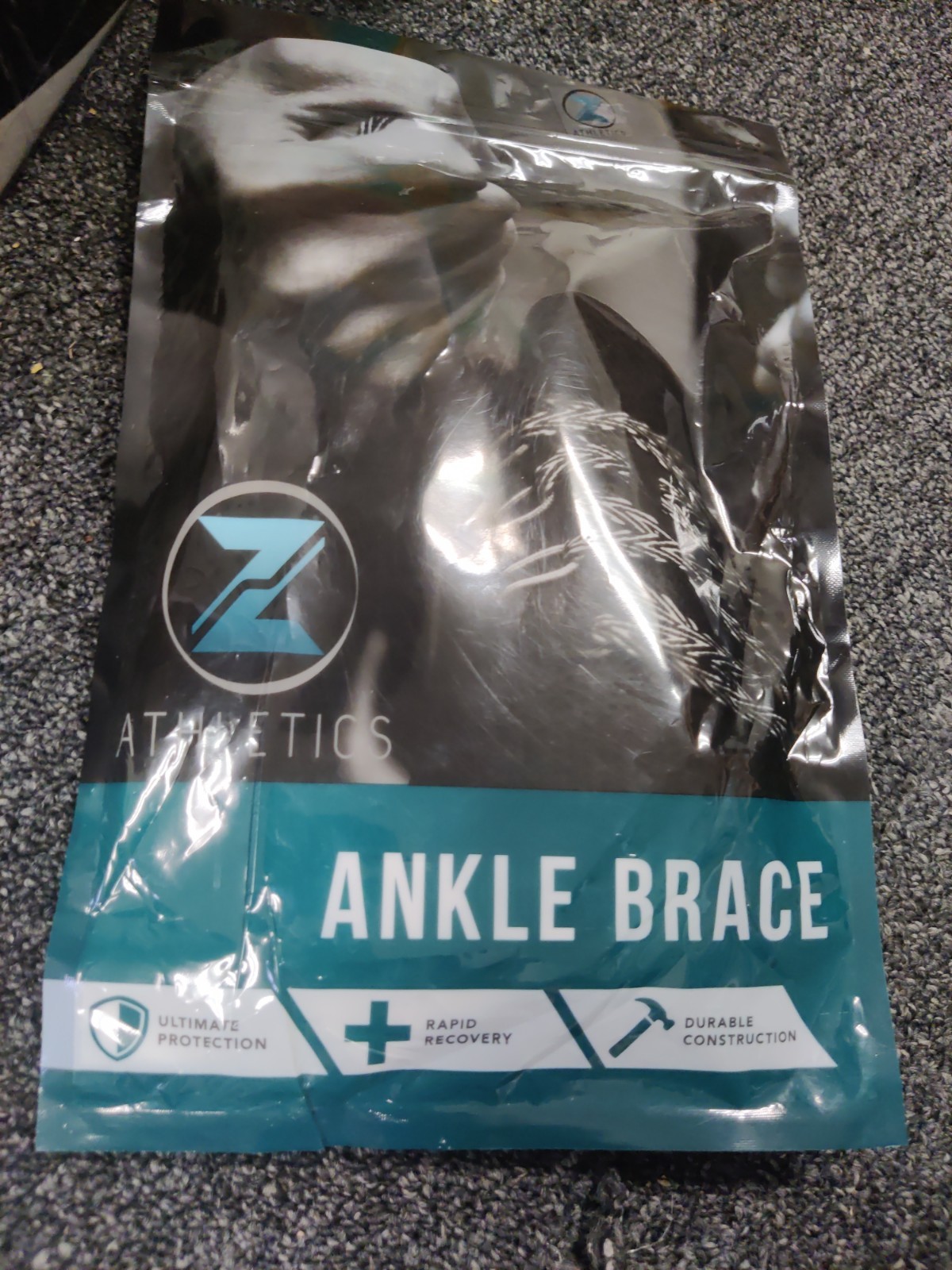 Z ATHLETICS Zenith Ankle Brace, Lace Up Adjustable Support, Size Small – New