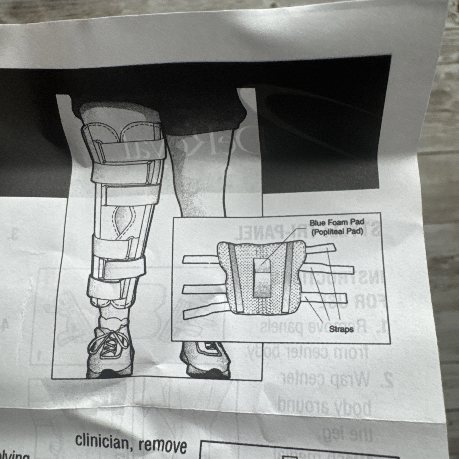 DELUXE CANVAS & FOAM TRI PANEL 16″ KNEE IMMOBILIZER *BRAND NEW* DEROYAL
