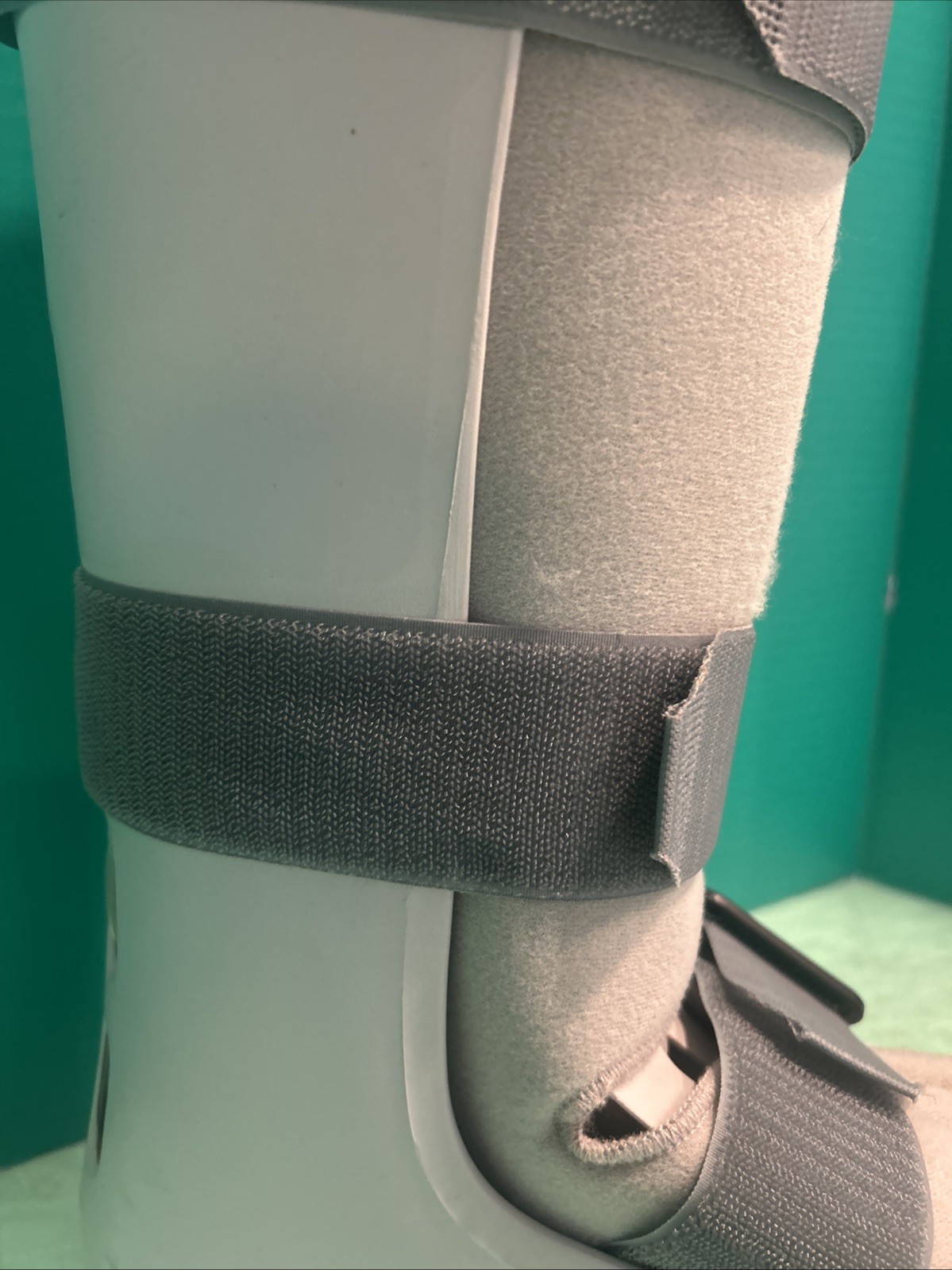 Aircast Foam Walker semi-Pneumatic Foot Leg Ankle Brace Walking Boot Medium GUC