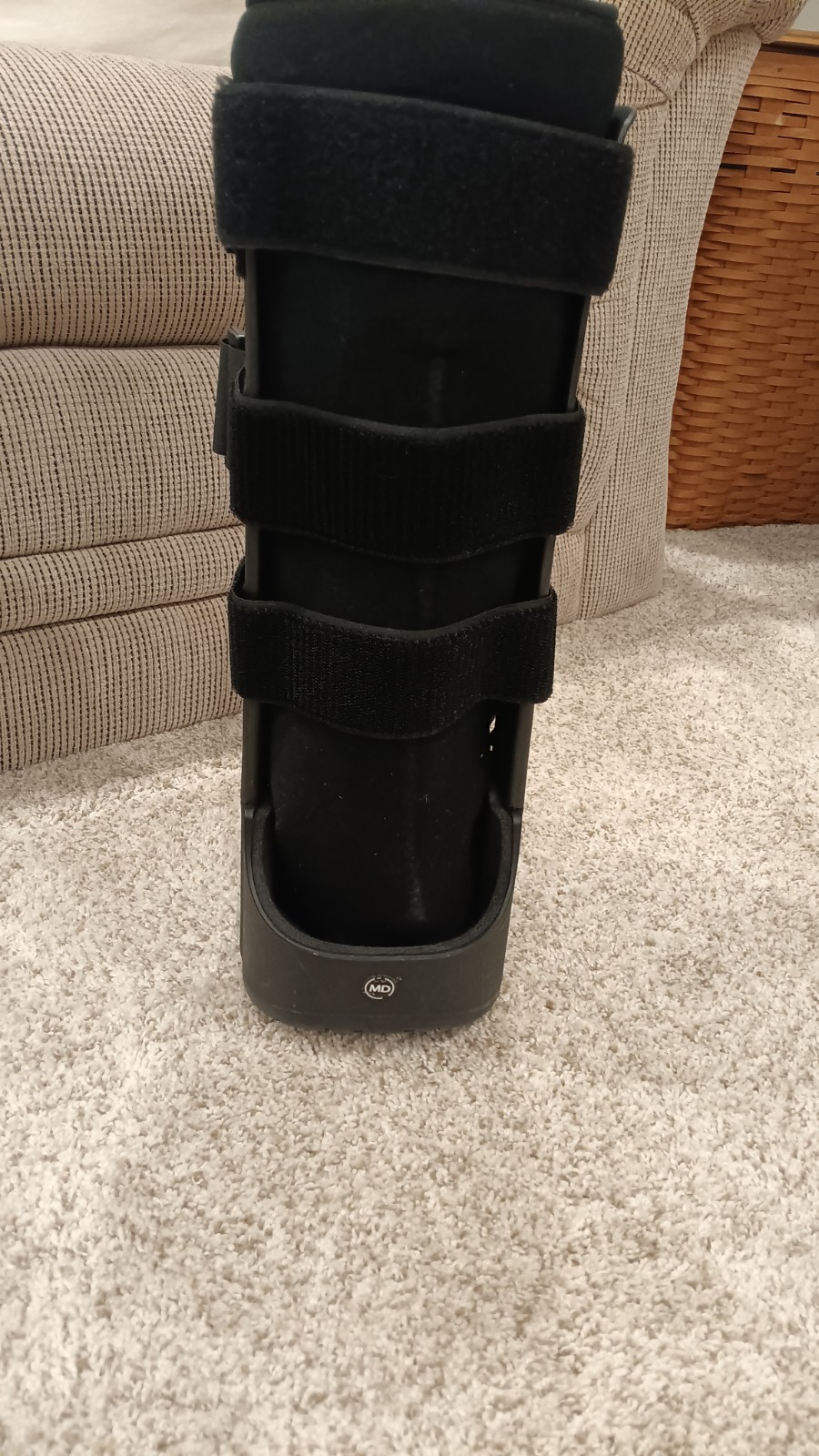United Ortho – USA14103 – Air Cam Walker Fracture Boot – Medium- Black