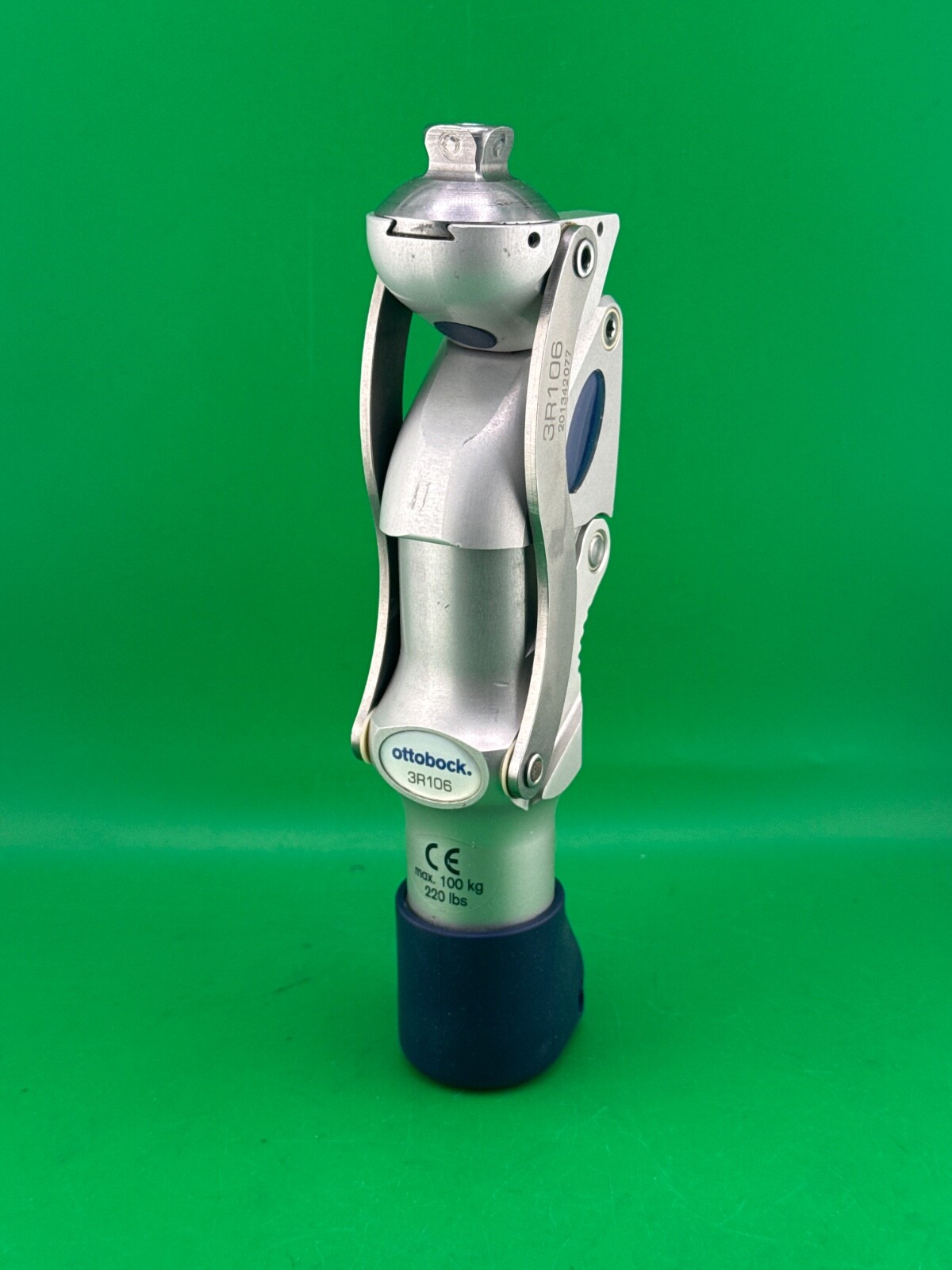 ottobock otto Bock 3r106 prosthetic knee. Excellent condition.