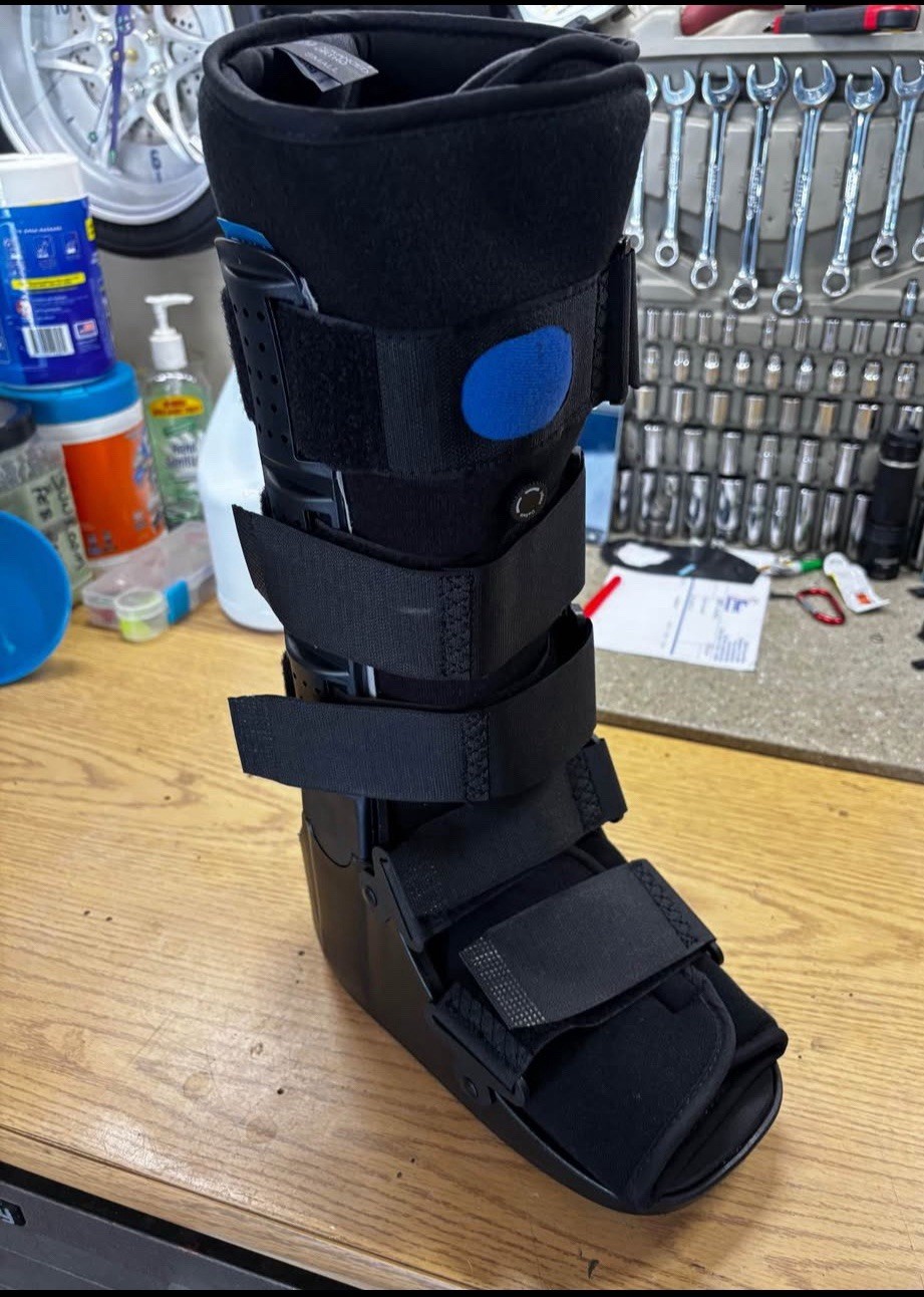 Advanced Orthopedics LOW PROFILE AIR WALKER (HIGH TOP AND LOW TOP)