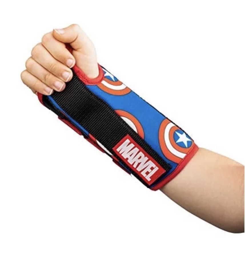 Marvels Captain America Wrist Brace w/Foam Lining, Palmer Stays RIGHT Hand YOUTH