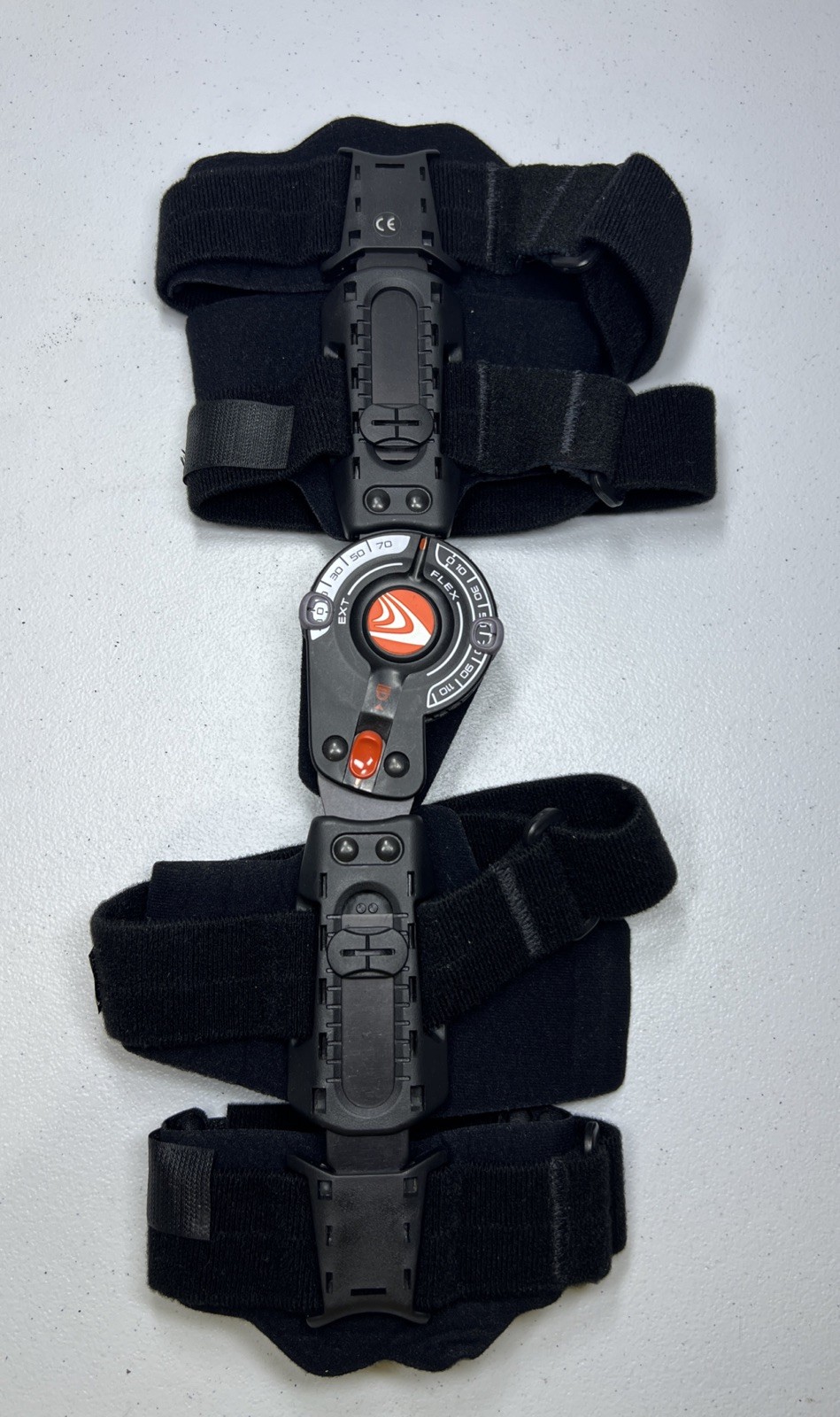 Breg T Scope Premier Elbow Brace Right Arm Adjustable Black Regular
