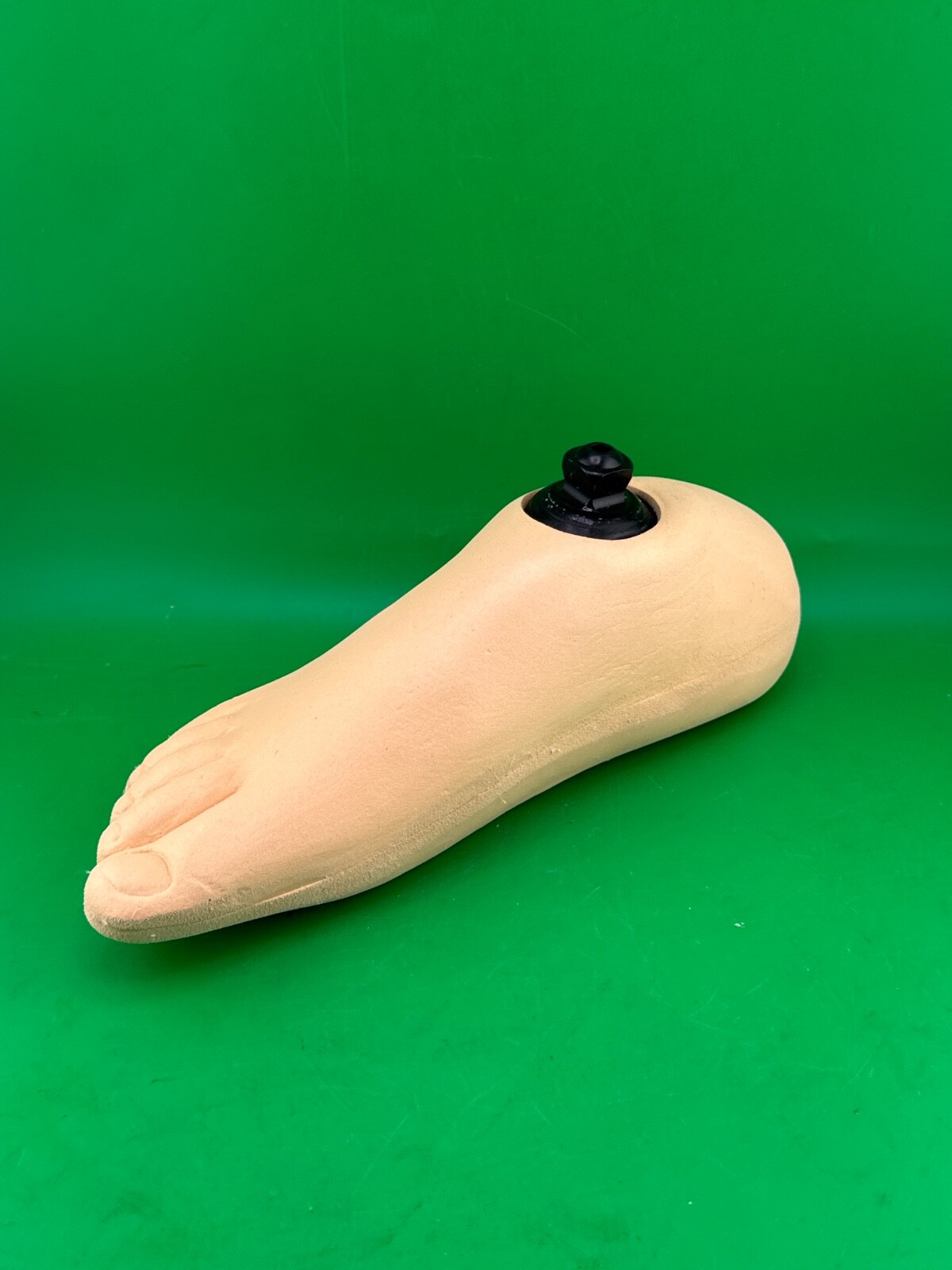 Dycor flexible keel single axis multi axis prosthetic foot. Size 24. Right