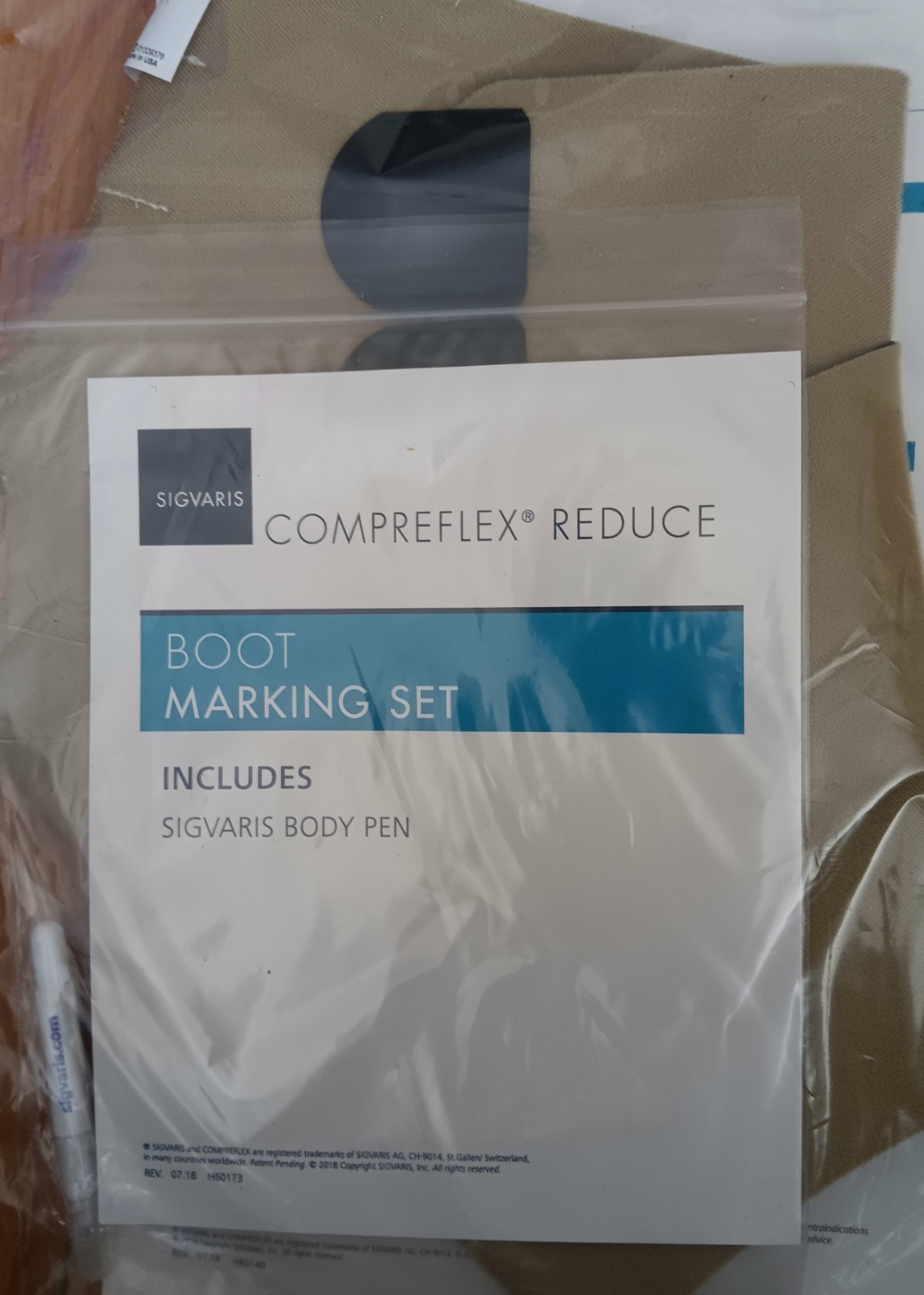 SIGVARIS MEDICAL #2813-BTL Compreflex Reduce Foot Boot, Beige, Range 3, NEW