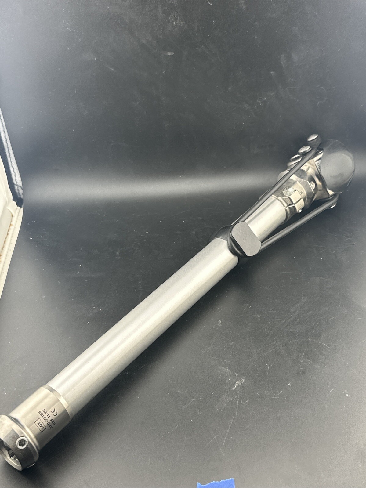 Hosmer Single Axis Prosthetic Knee With Pylon. Total Ht 42.5cm