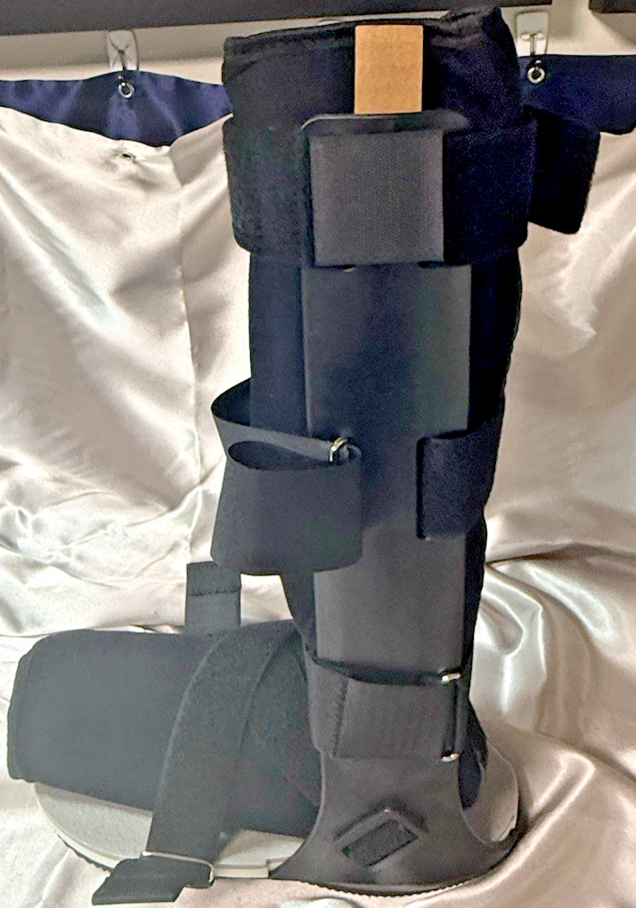 DeRoyal Samson SL8001-07 Short Leg Walker Large Size Brand New