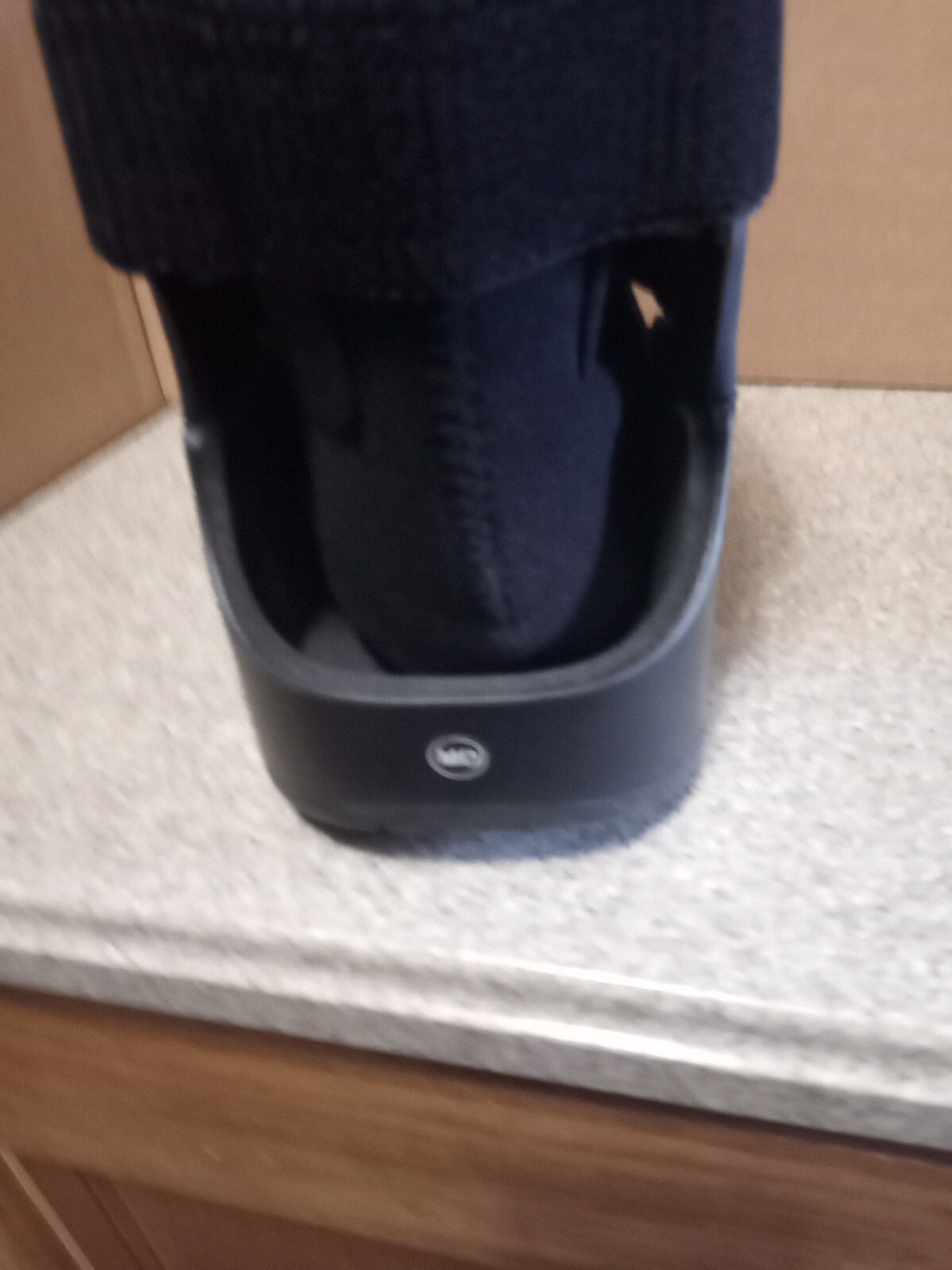 New United Ortho Air Cam Walker Fracture Boot, Medium