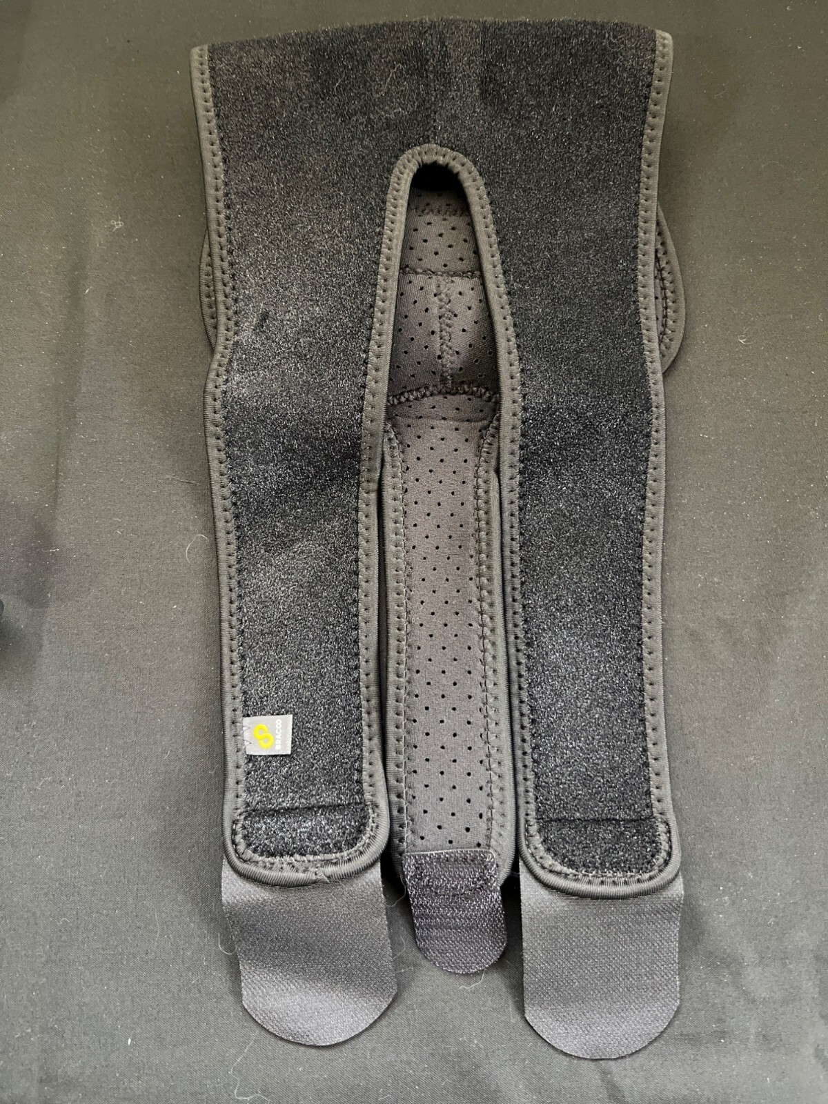 Adjustable Black Knee Fulcrum Wrap By Bracco For Support & Stability