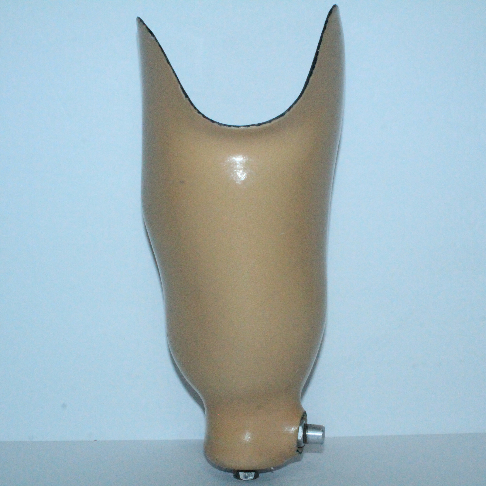 GORGEOUS Above-Knee Large Clean Prosthetic Thigh Socket w Ossur Adapter BASE