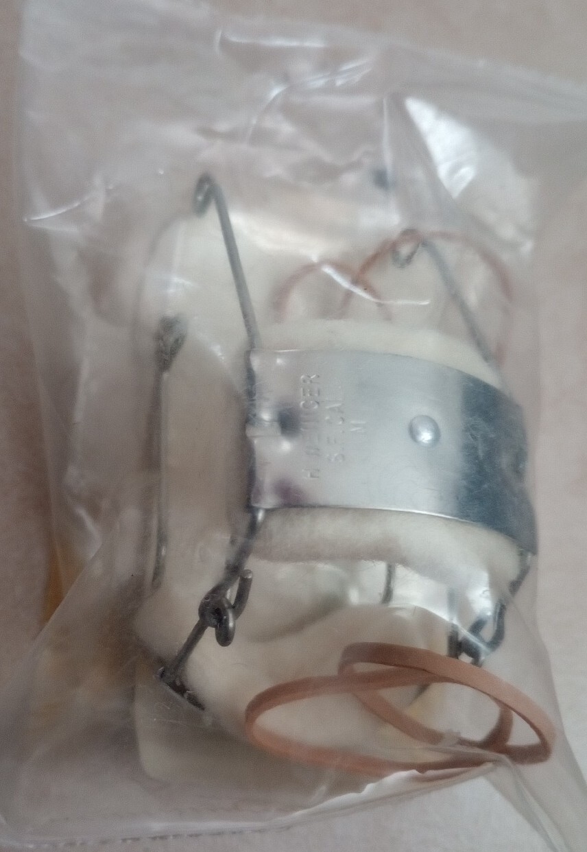 Biomet Bunnell Finger Knuckle Bender Size Medium Vintage Splint
