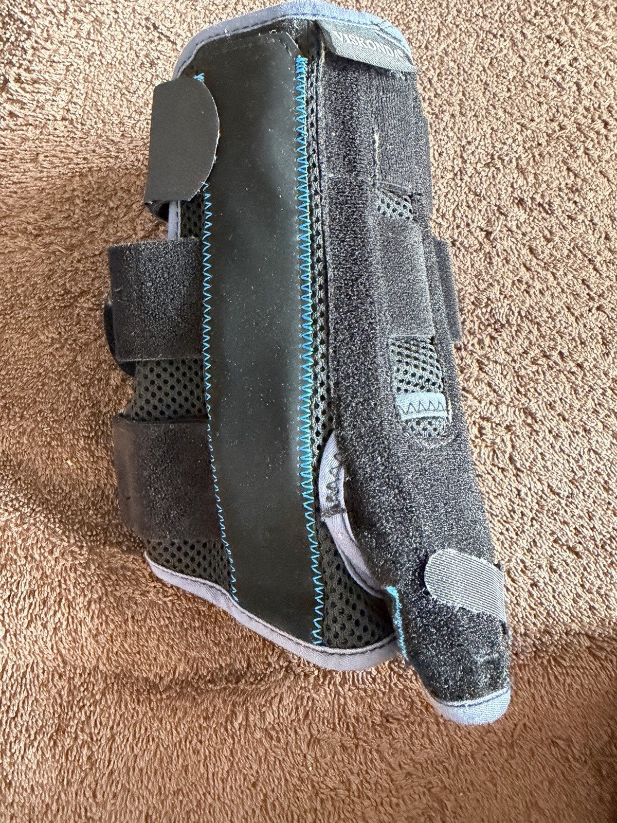 VISKONDA Carpal Tunnel Wrist Brace Night Support – Left Hand – S/M