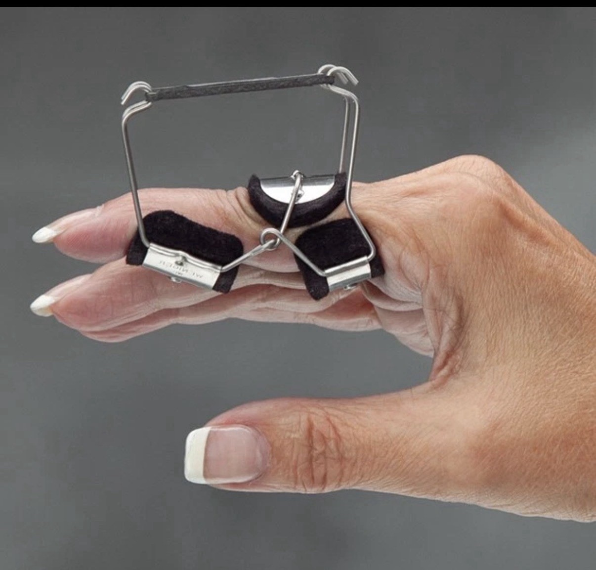 Bunnell Reverse Finger Knuckle Bender