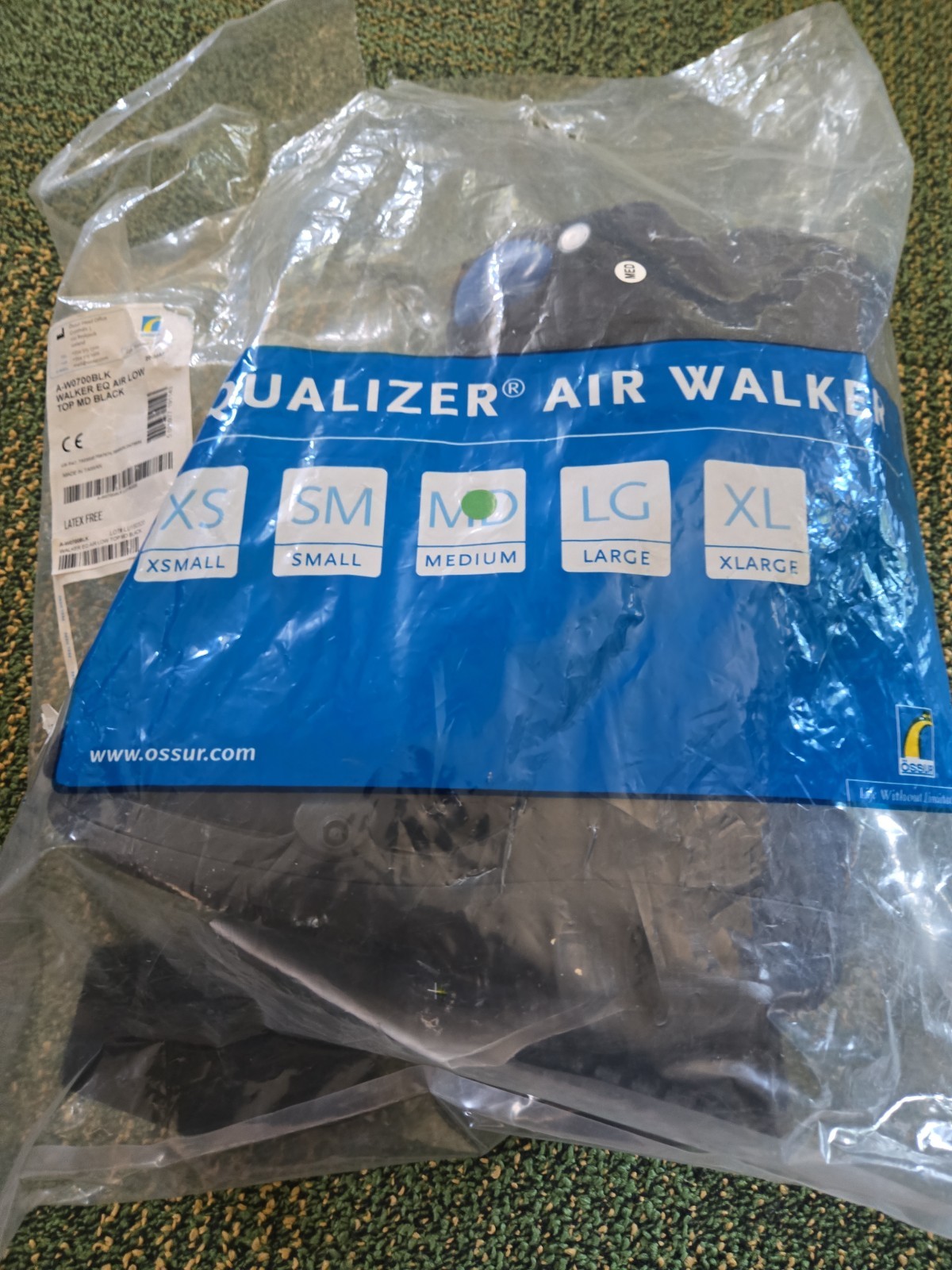 NEW Ossur Air Equalizer Low Top Walking Boot Size – Medium A-W0700BLK