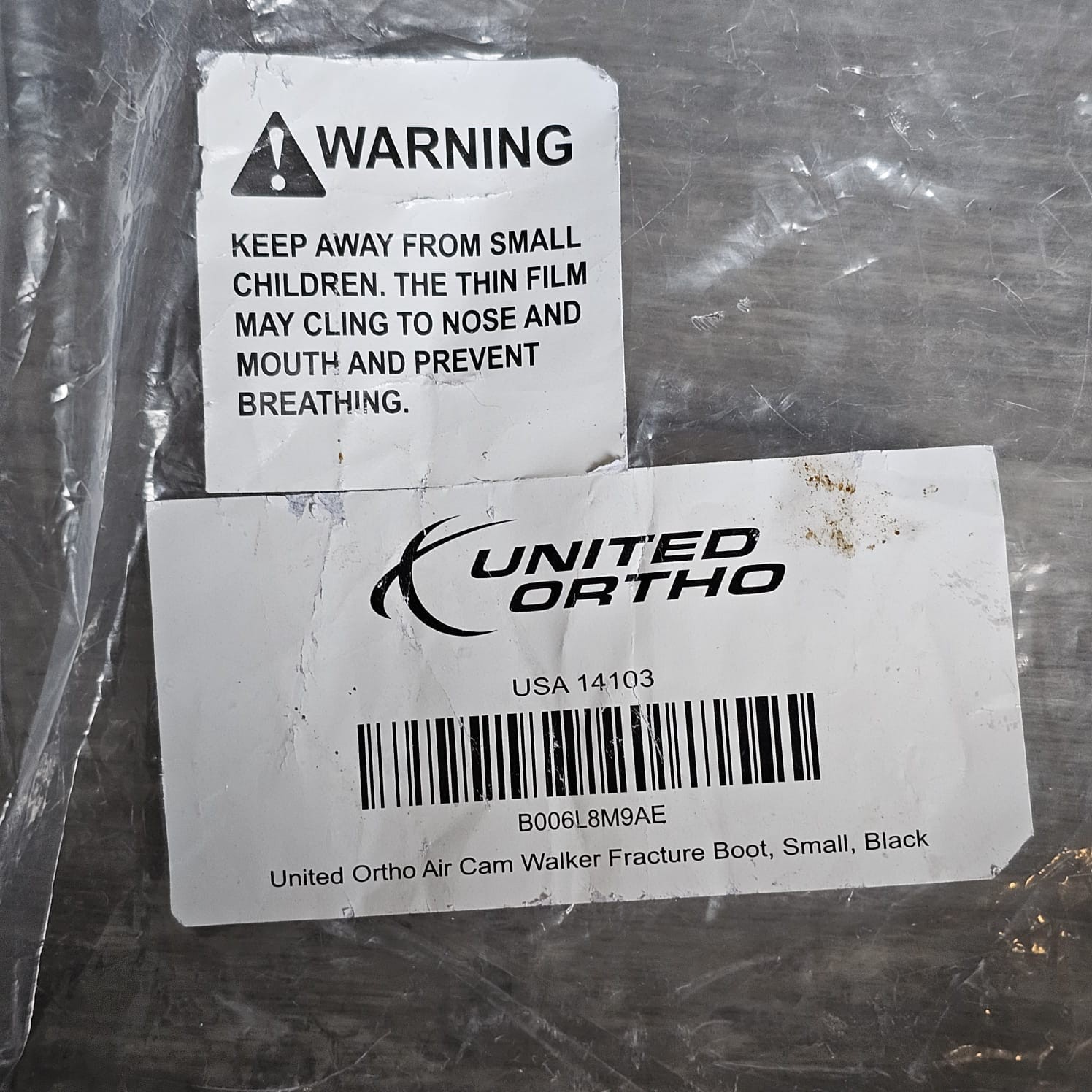 United Ortho B006L8M9AE Air Cam Walker Fracture Boot, Small, Black