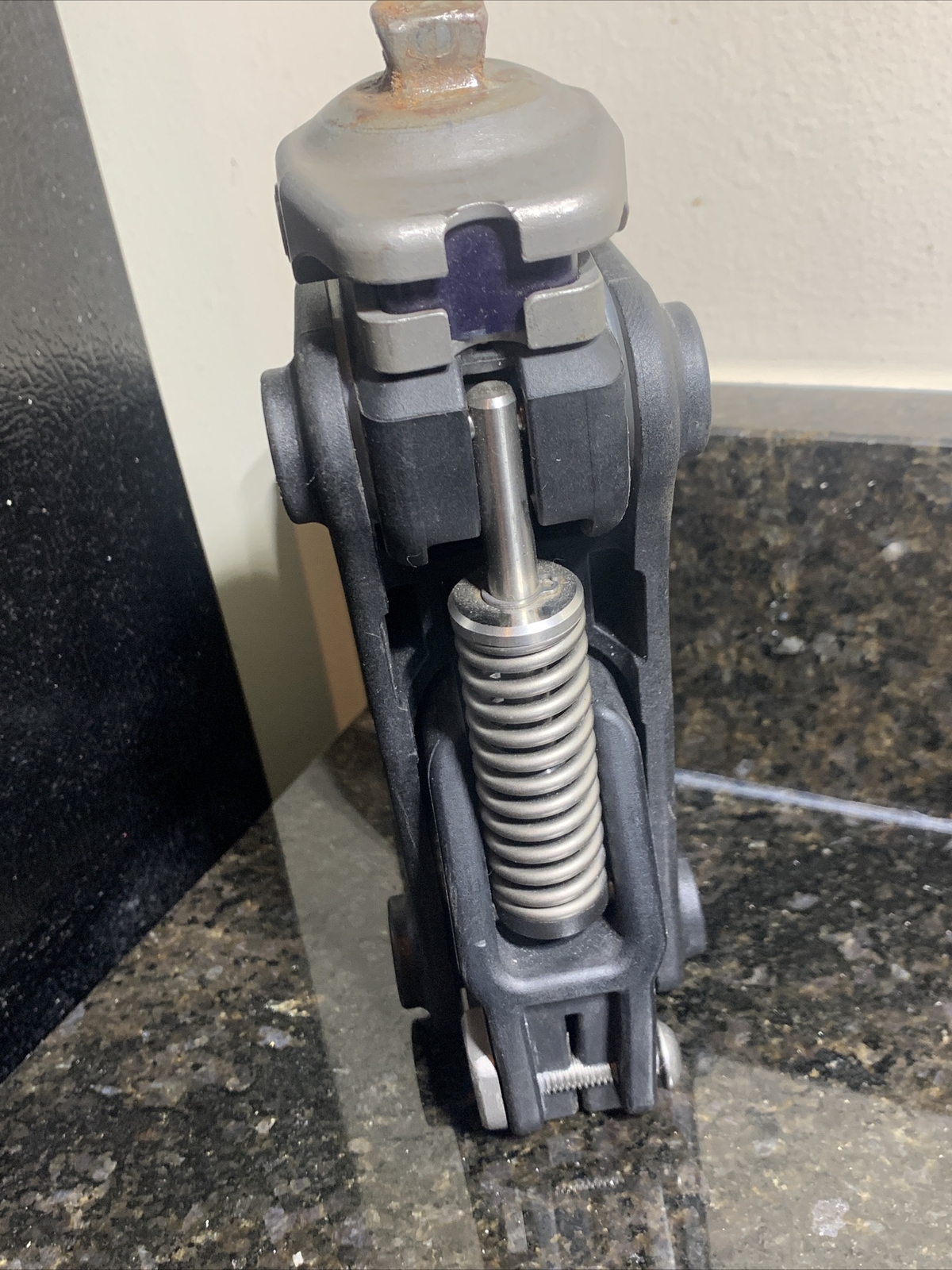 all terrain prosthetic knee with stance flexion adapter. Prosthetic Knee.