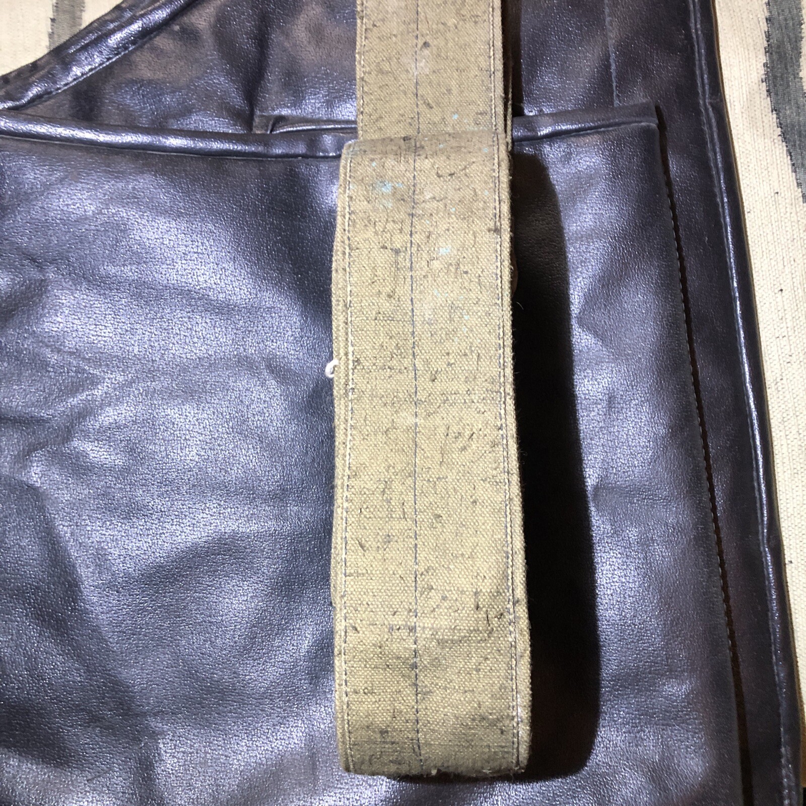 For the lower back, bind those in need. Warm leather blanket with a belt.