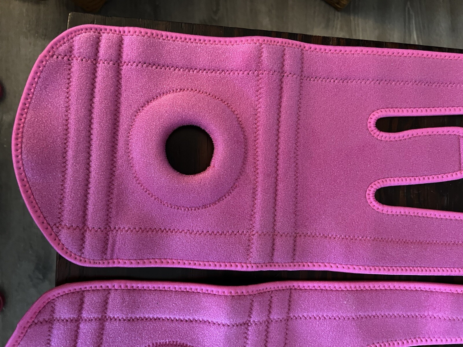 AVIDDA Knee Support Knee Brace Protective Gear Arthritis Pink Sz L/XL Set 2 NEW!