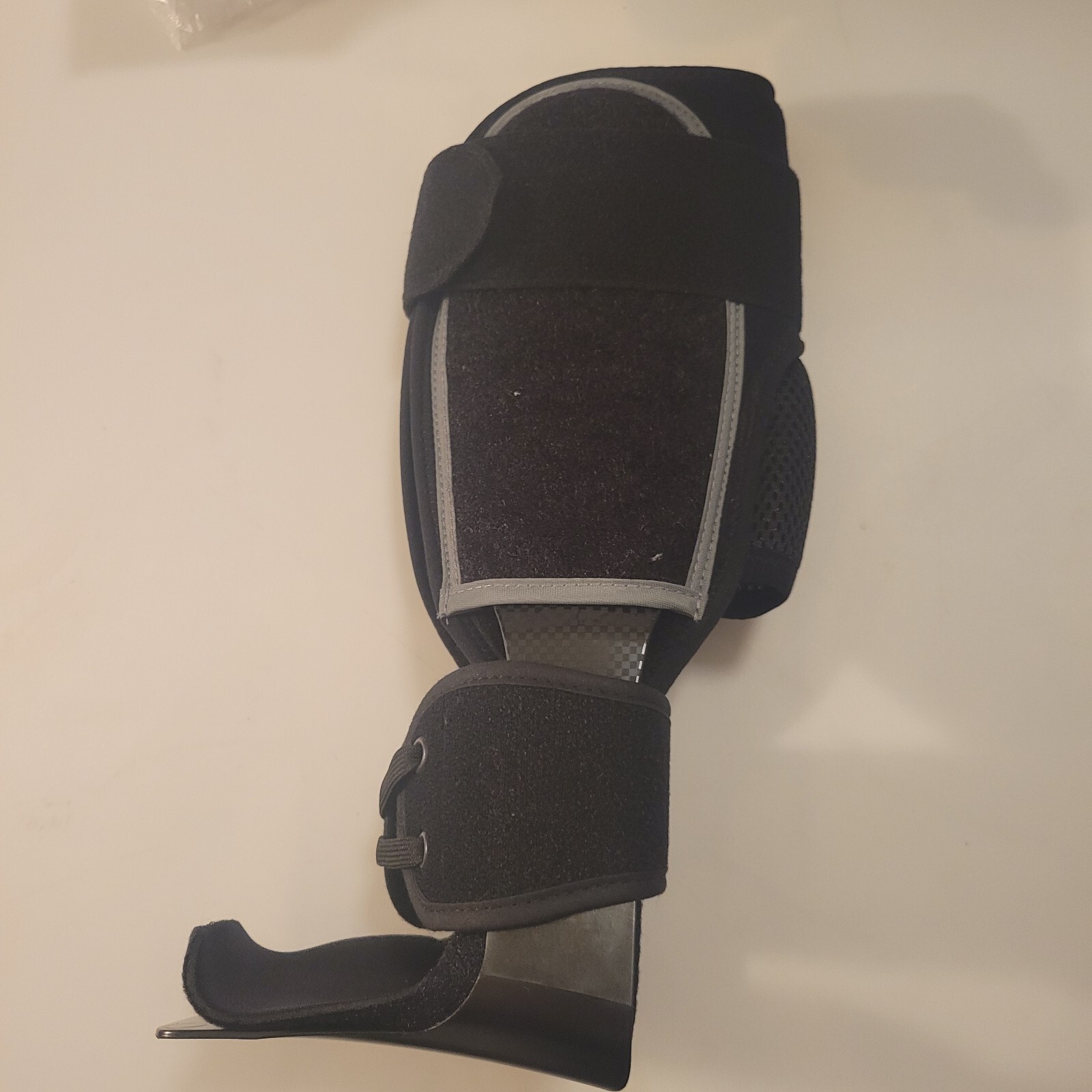 ISO Active ankle brace Left Small (M) ISO 13485