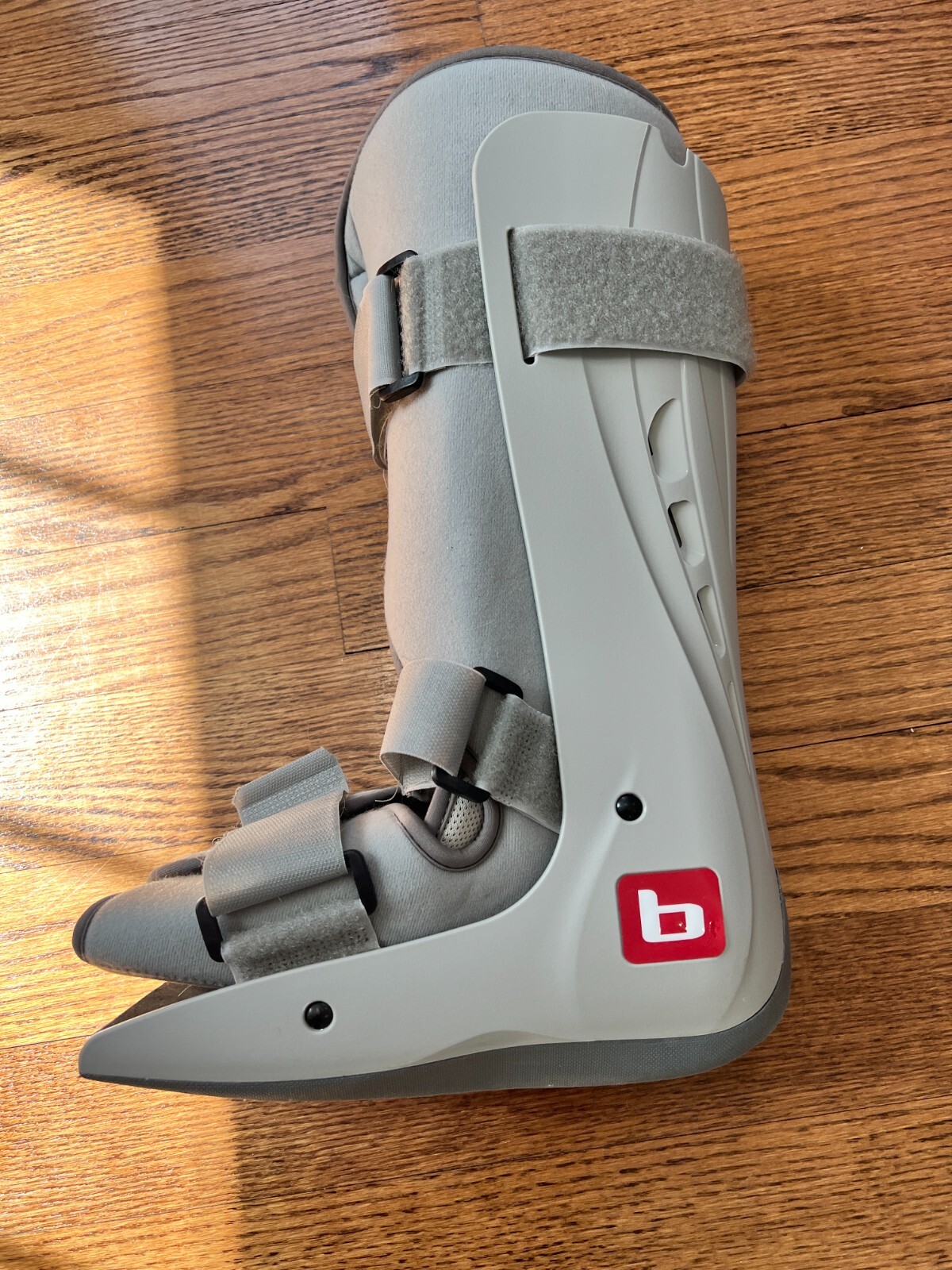 BLEDSOE LO-TOP BOOT WALKER AIR SIZE MEDIUM UNISEX L4360- Used