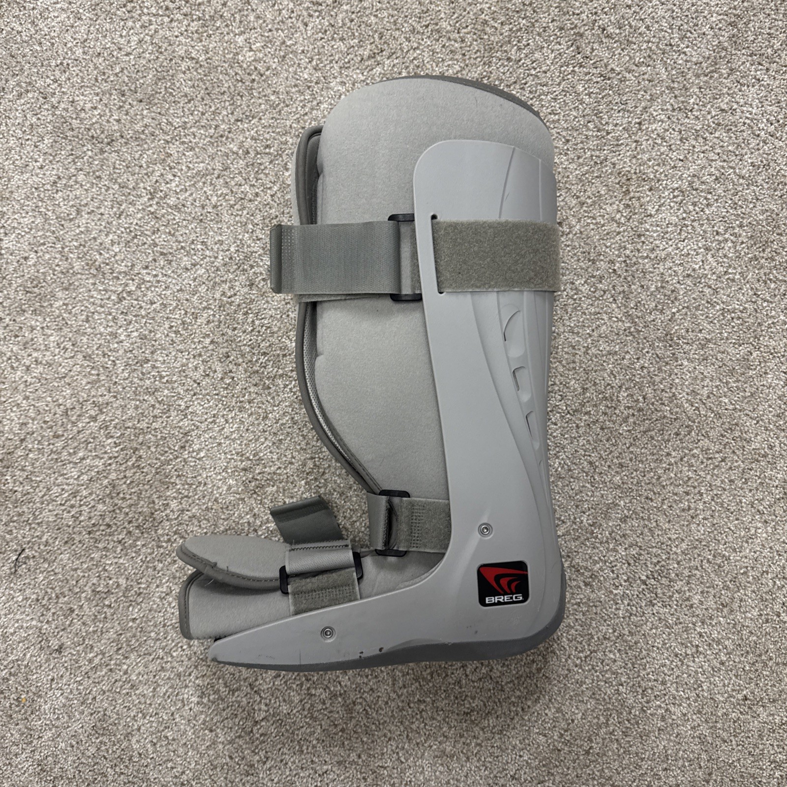 Breg Genesis Full Shell Walker 3 Strap Tall medium Pump Walking Boot Gray