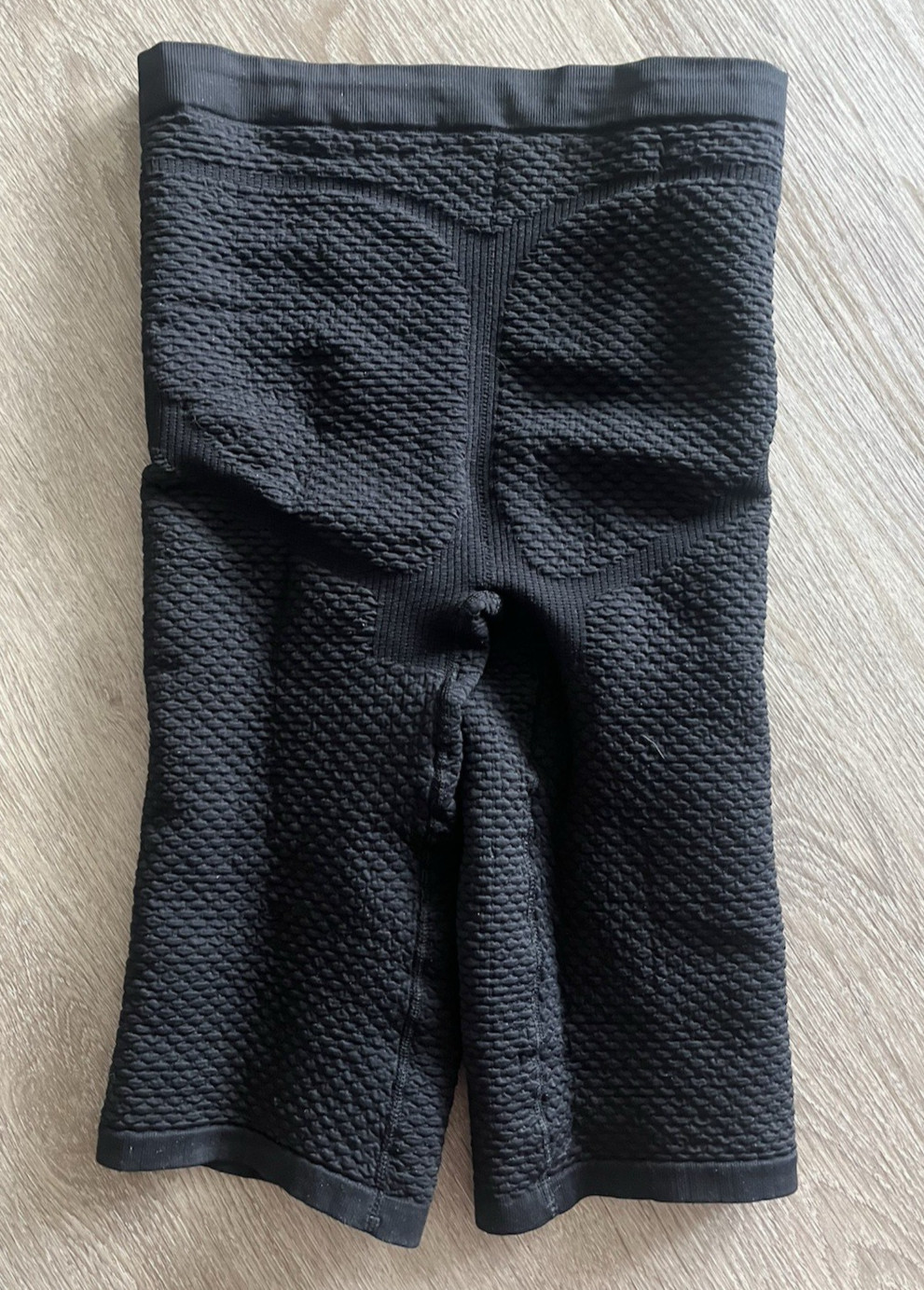 BIOFLECT FIR Therapy Anti-Cellulite Micromassage Compression Black Shorts Shaper