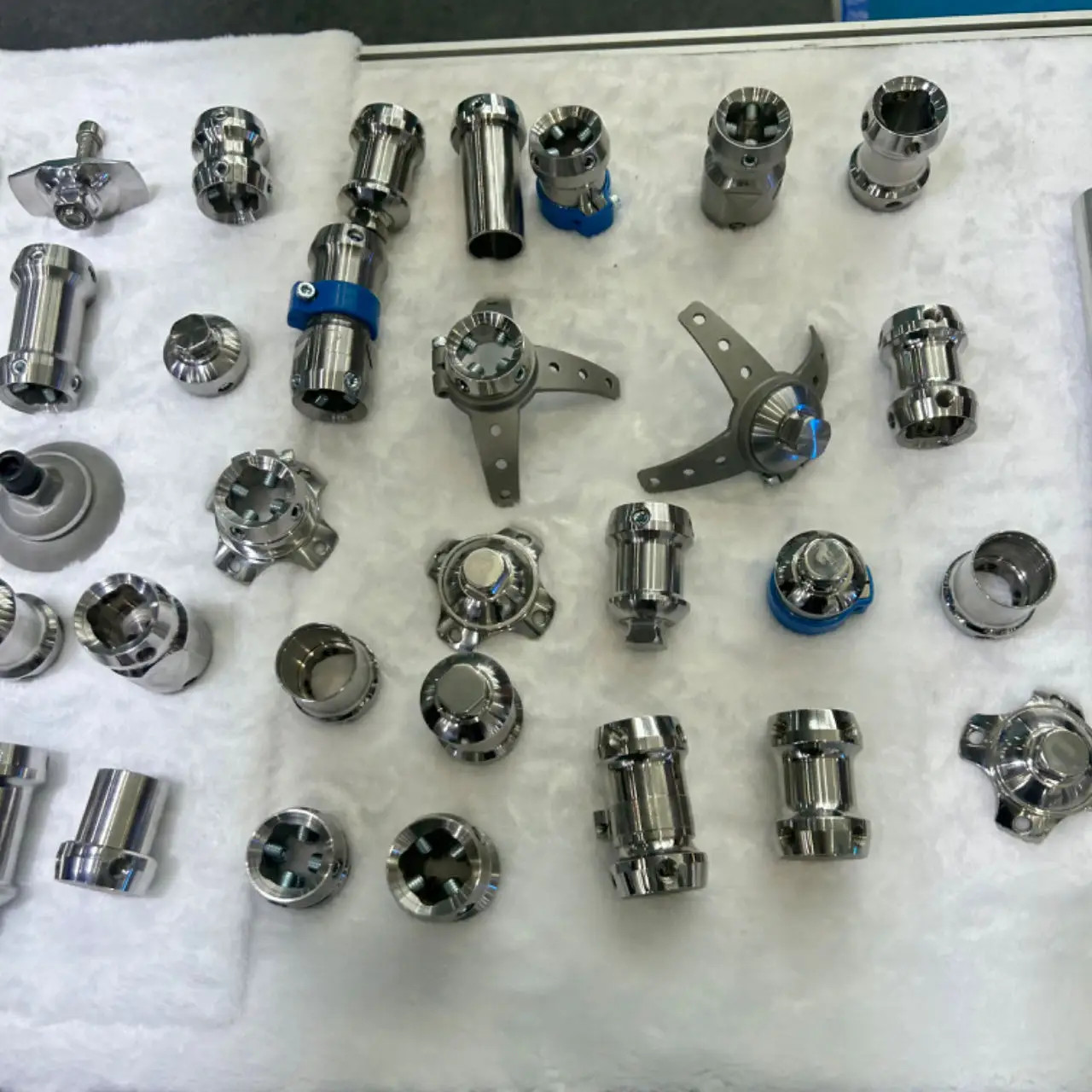 Steel Prosthetic Socket Connection Plate Thigh Cavity Adapter