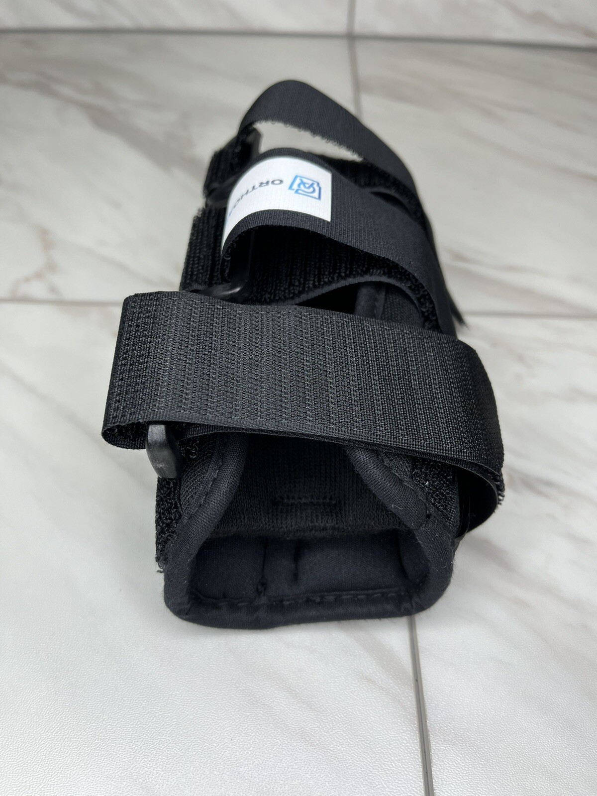 Breg Classic XS Wrist Brace with Thumb Spica RT 100636-210 (A5)