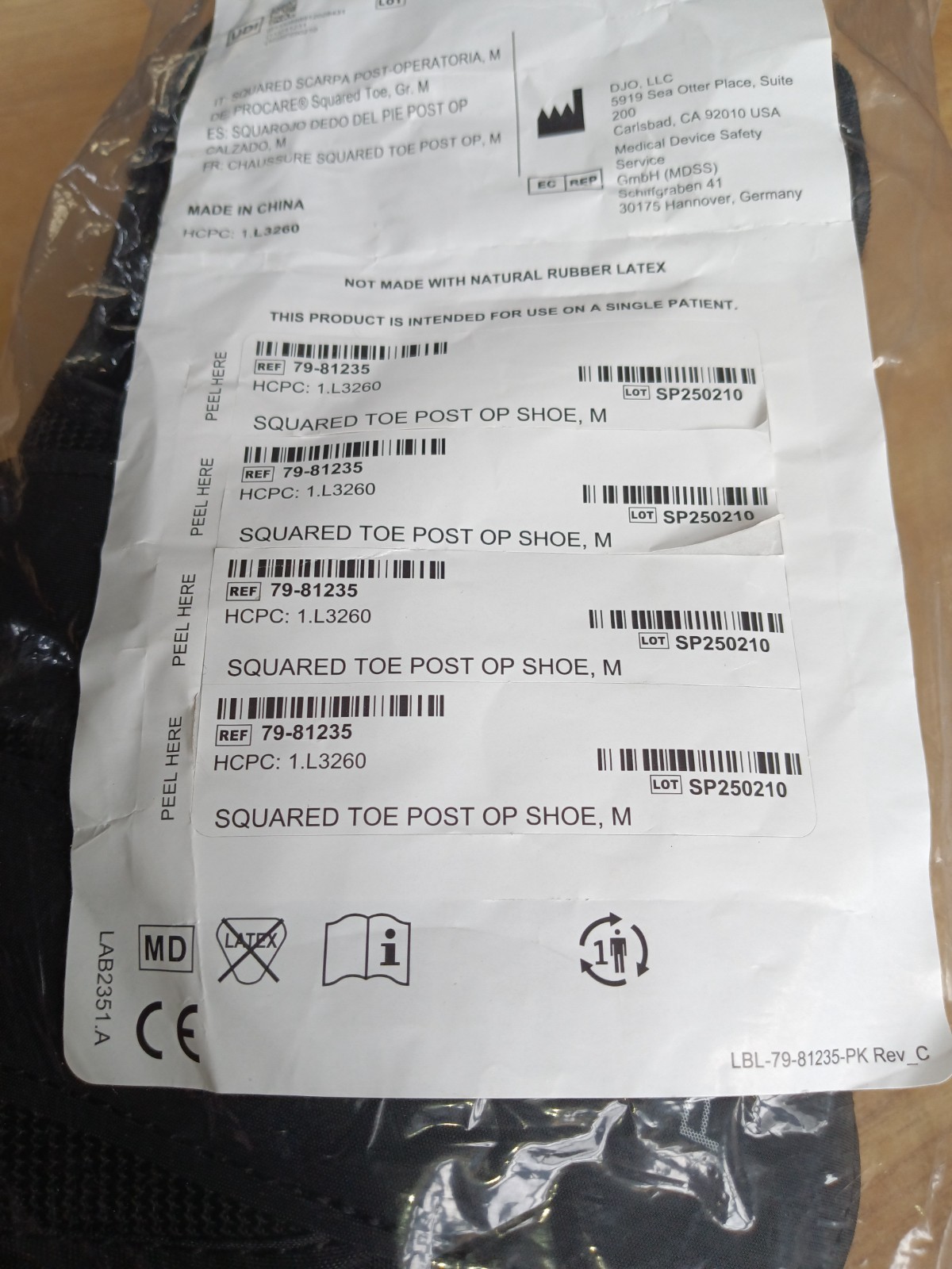 New PROCARE Squared Toe Post Op Shoe, Medium Black 79-81235 djo square toed