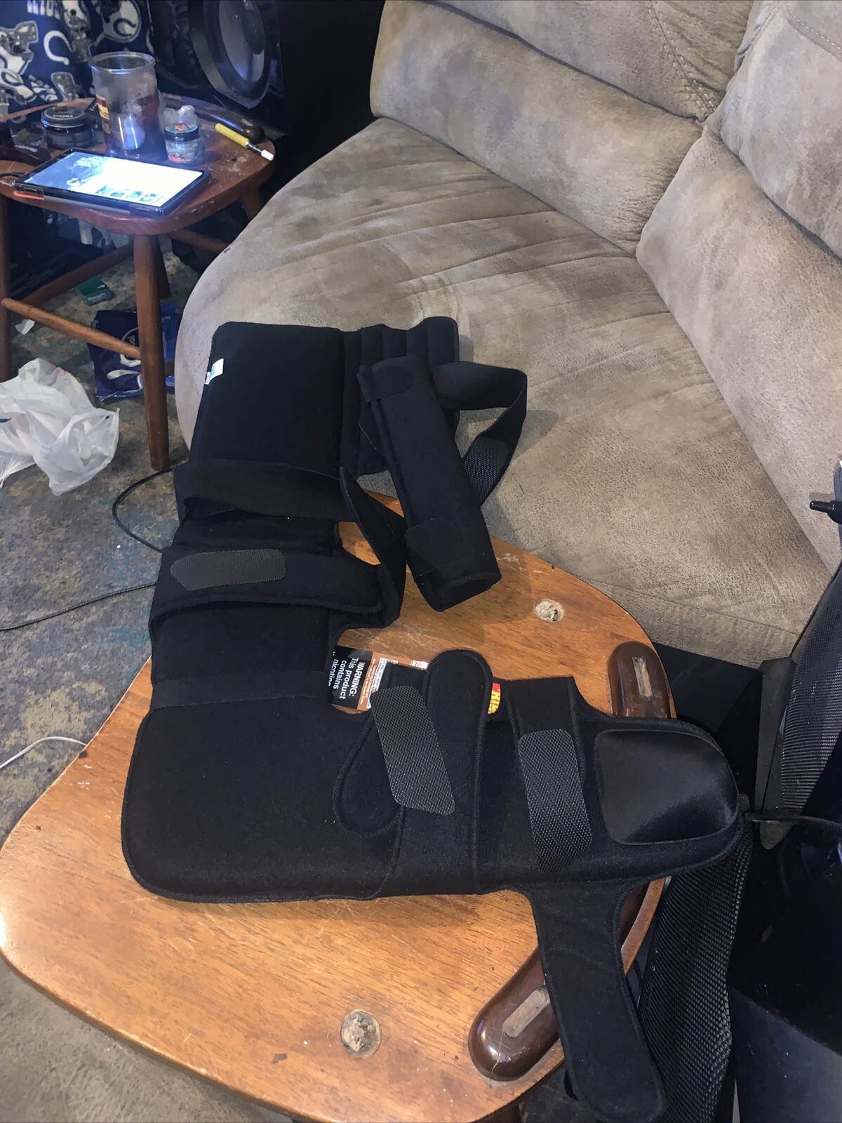 Proline Shoulder Brace, PL-60, Small, has 2 wedges and Shoulder Sling,