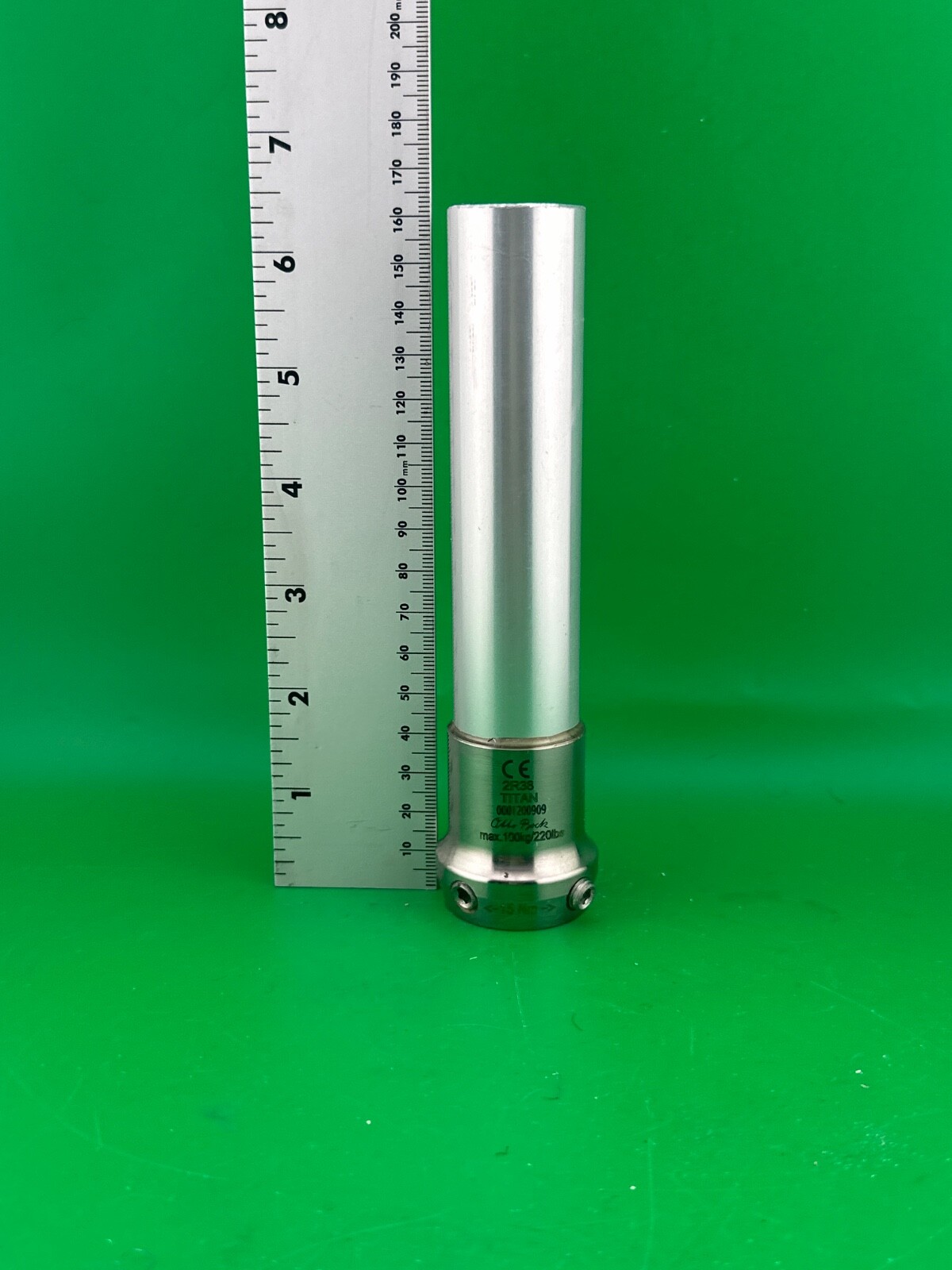 OTTOBOCK Otto bock 2R38 prosthetic pylon with glued receiver titanium