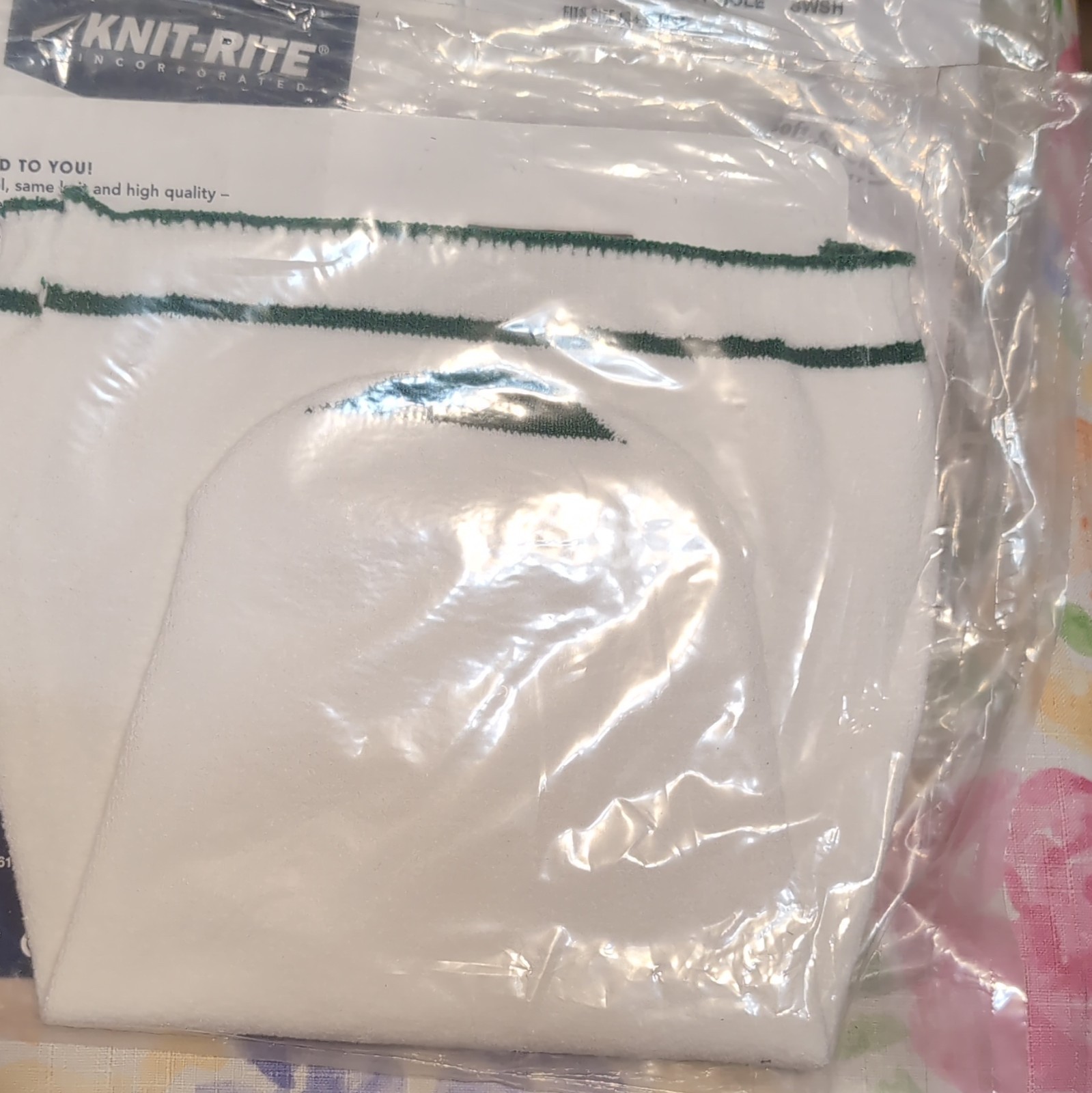 5 Knit-Rite Soft-Sock Prosthetic Sock 3 Ply White/Green Leg MPN 1SP3SWSH