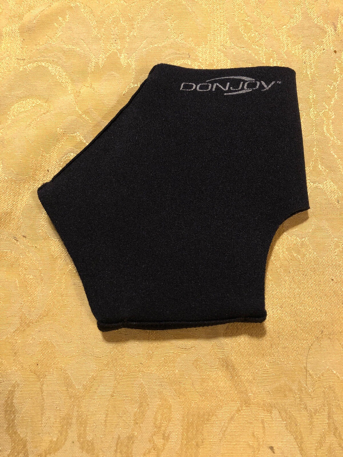 DonJoy Black Stabilizing Ankle Compression Sleeve Support Sz Medium Adult