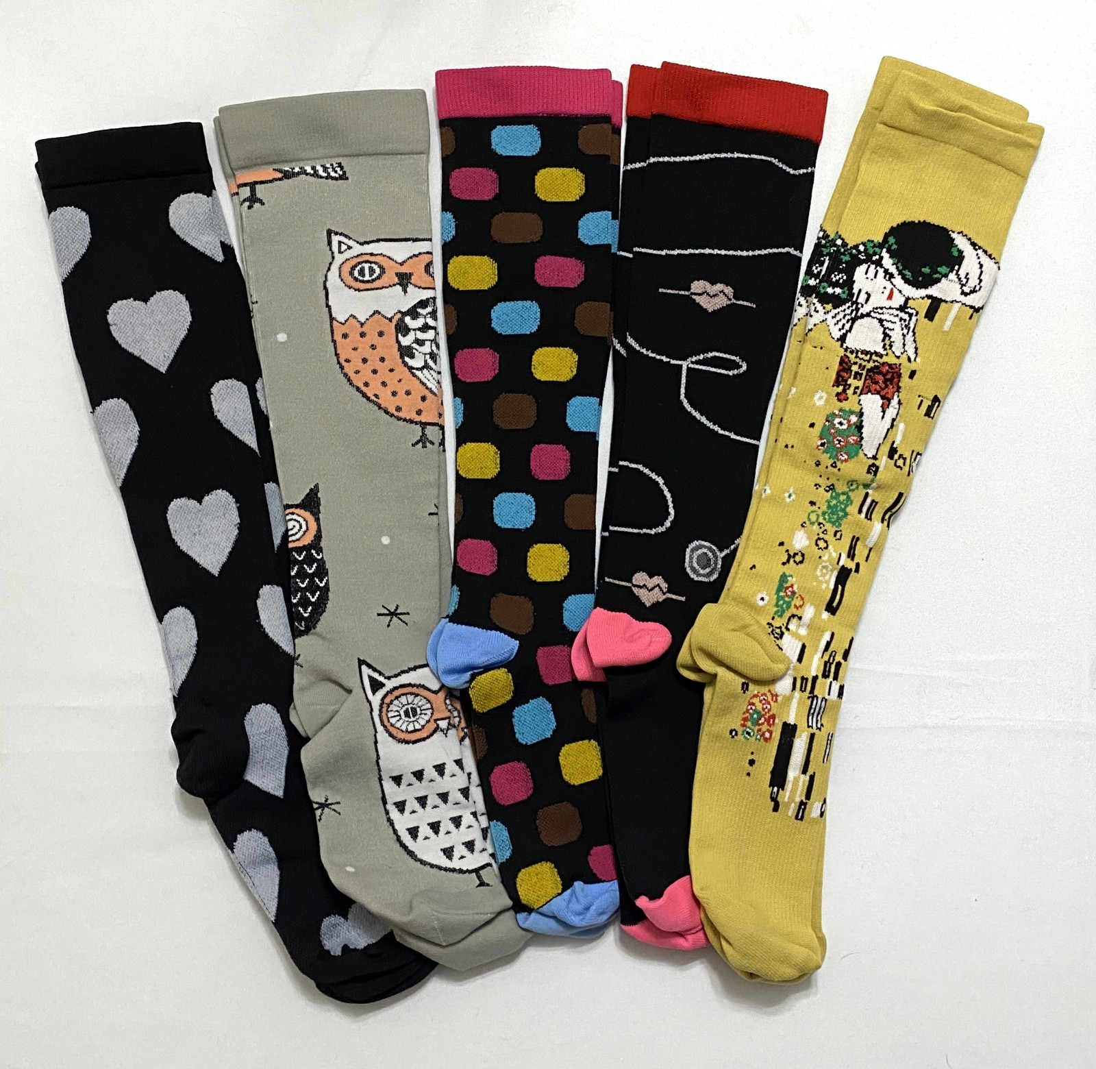 5 PAIRS Compression Socks Women 15-20 mmHg Knee High Running Travel Cute Designs