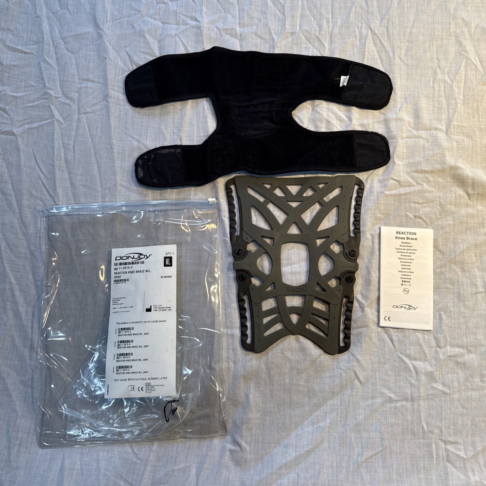 DonJoy Reaction WEB Knee Brace Black Gray Support Medium/Large