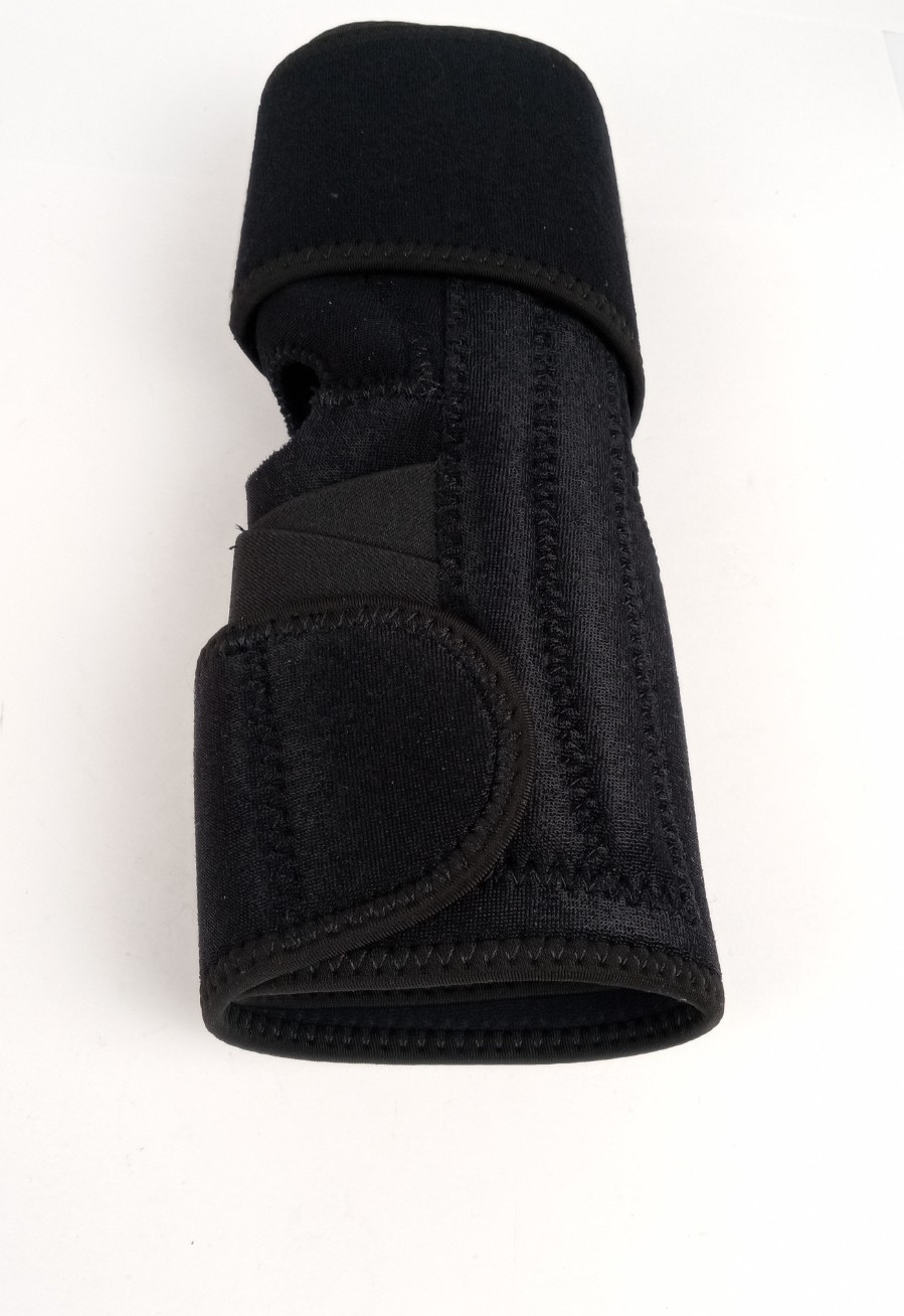 MUELLER knee brace B300678, black, osfm self-adjusting stabilizer max support