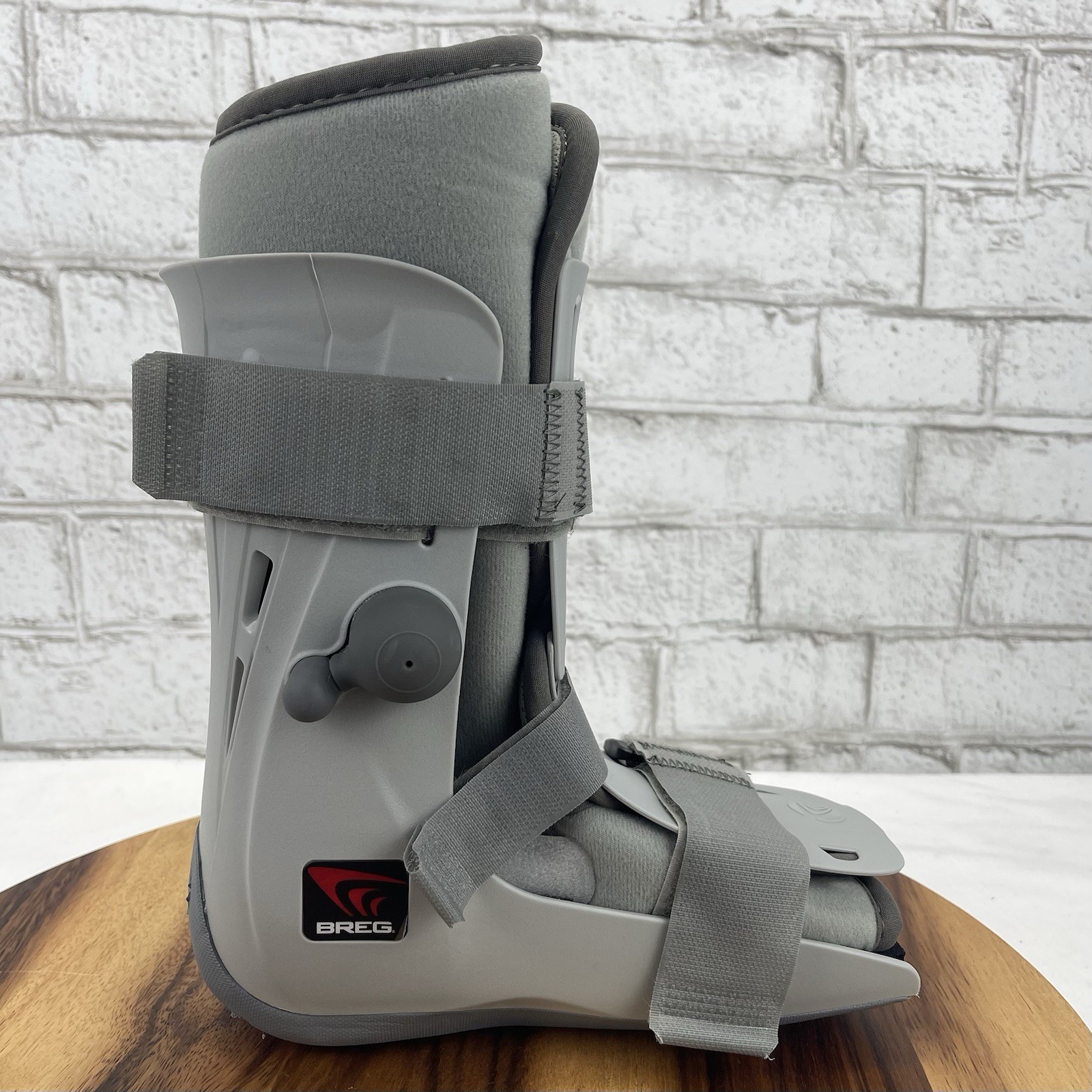 Breg Genesis Full Shell Walker Extra Small XS Ankle Foot Boot Pump Brace