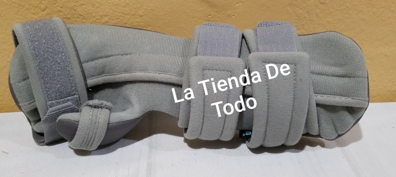 LEFT SMALL HAND WRIST SPLINT BRACE SOFT CUSHIONED SUPPORT CVA CONTRACTURES READ