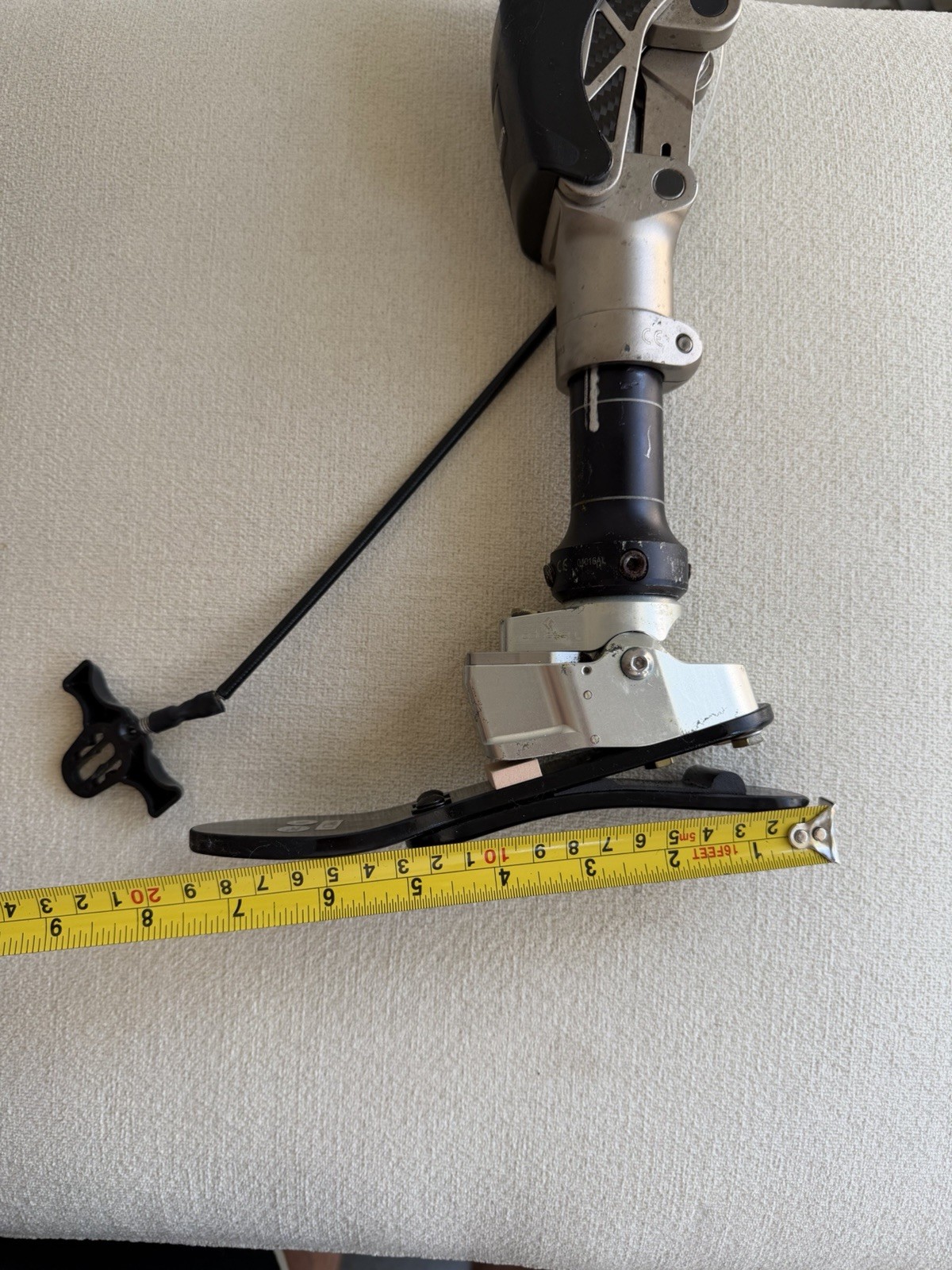 Advanced Left Prosthetic Össur Trulife College Park Carbon Fiber Foot Hydraulic