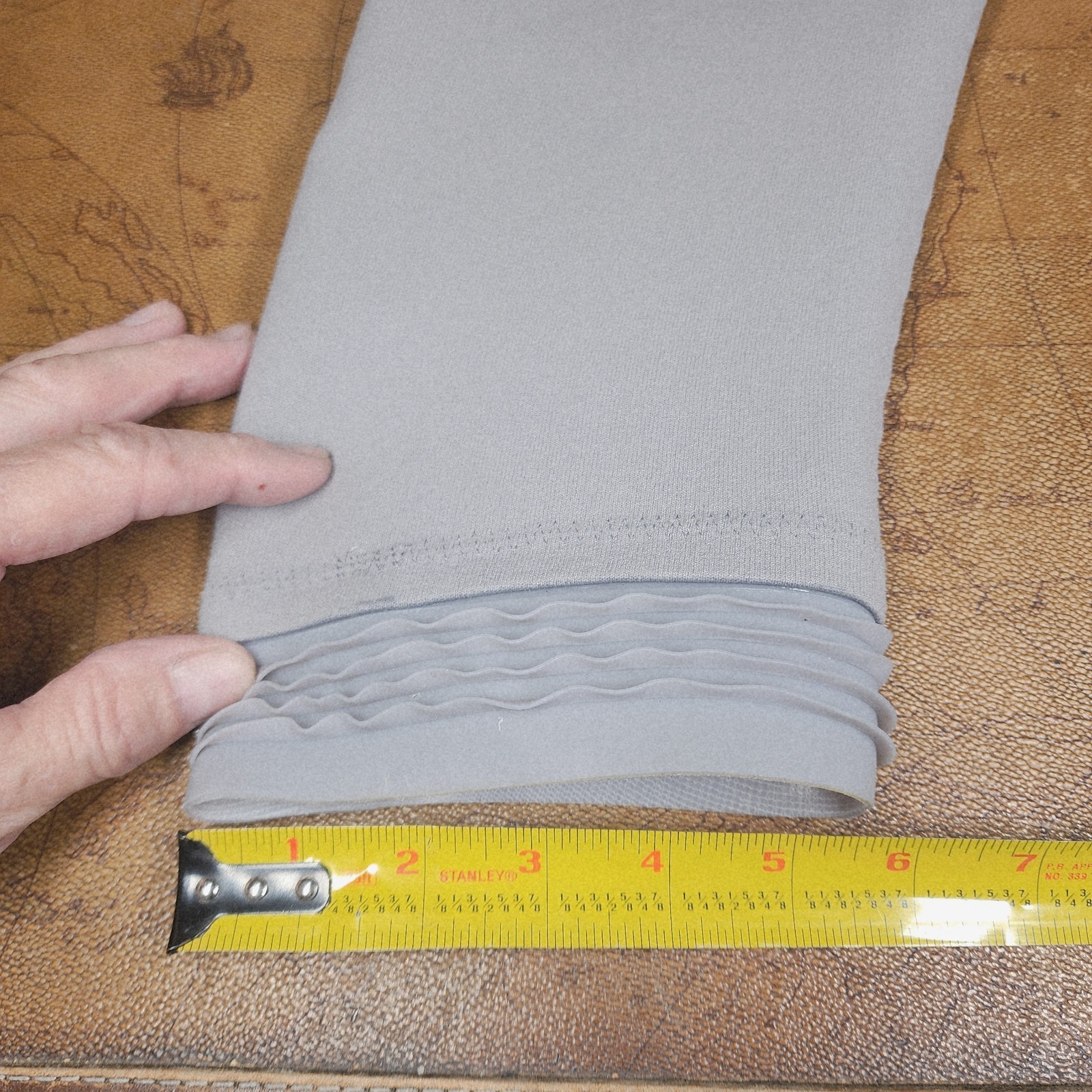 WillowWood One TT Sleeve Compression Leg Sleeve Size M Gray S403769