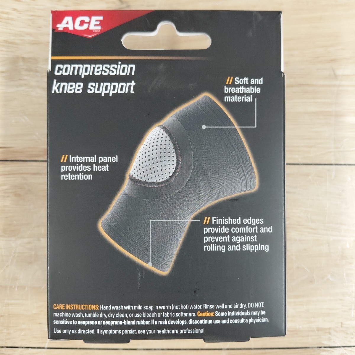 ACE Compression Knee Support, Mild S/M