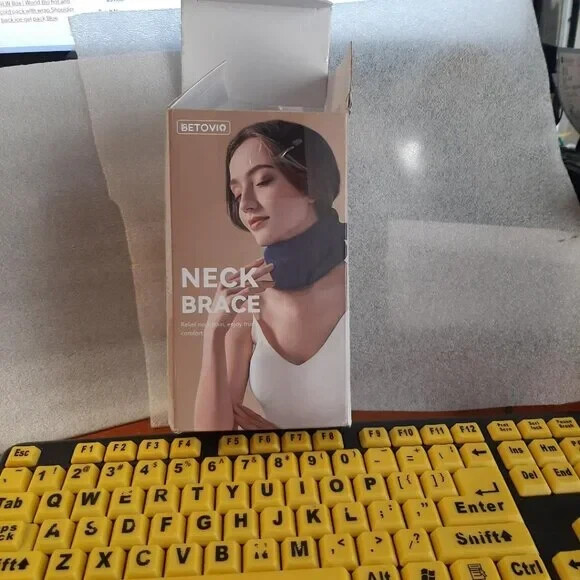 NEW IN Box ! Betovio Neck Brack Cervical Collar Support Sleeping Black Size L