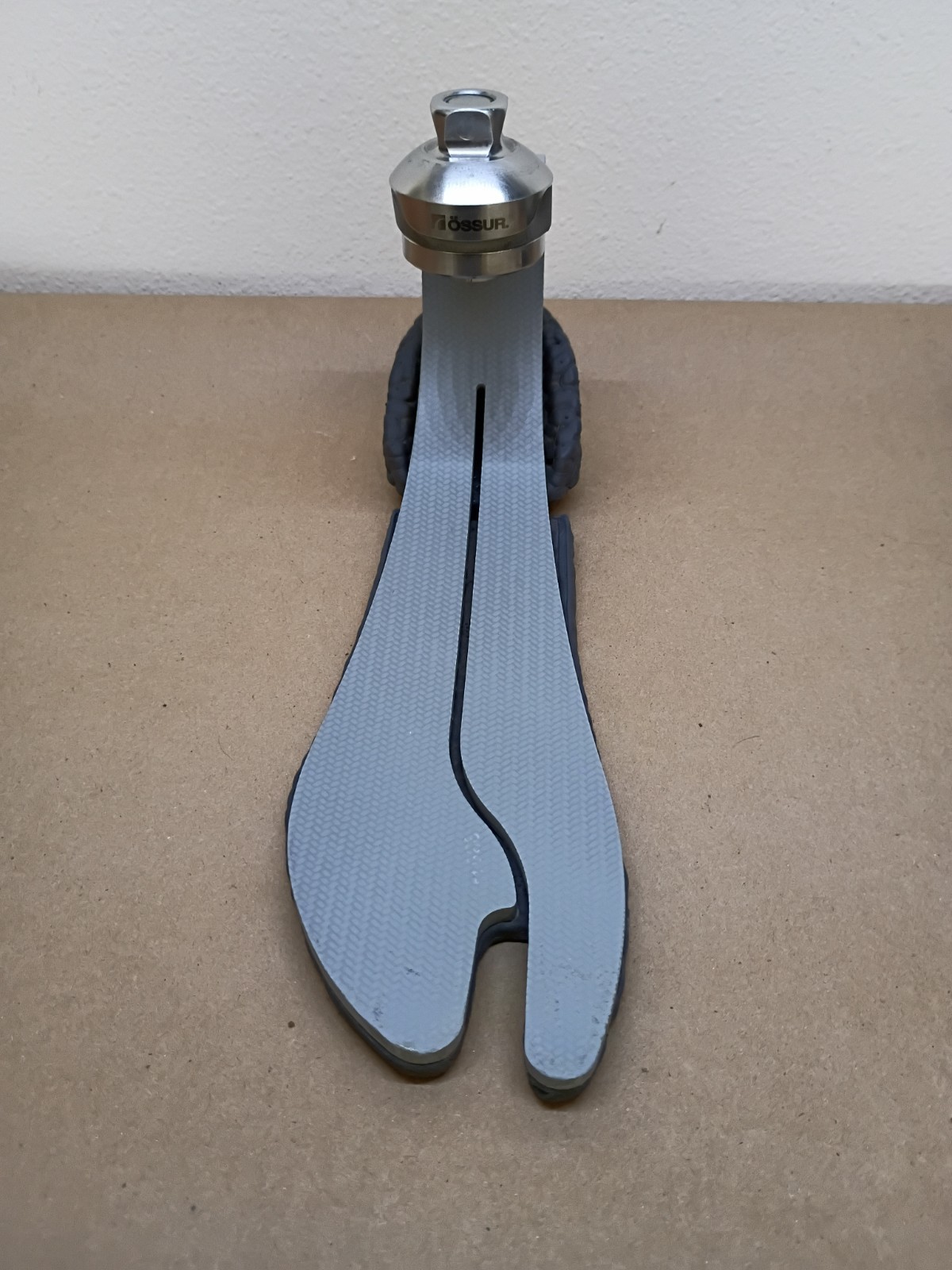 Ossur Balance Foot S Right size 27cm/10US Very Good Condition