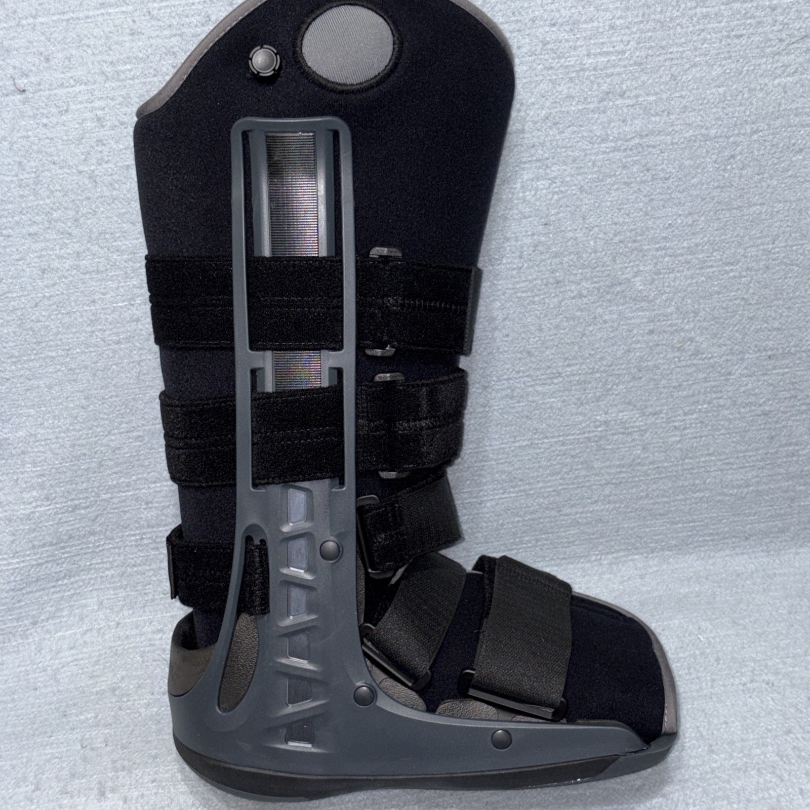 New Donjoy Maxtrax 2.0 Air Orthopedic Tall Walking Cast -Medium – Black New