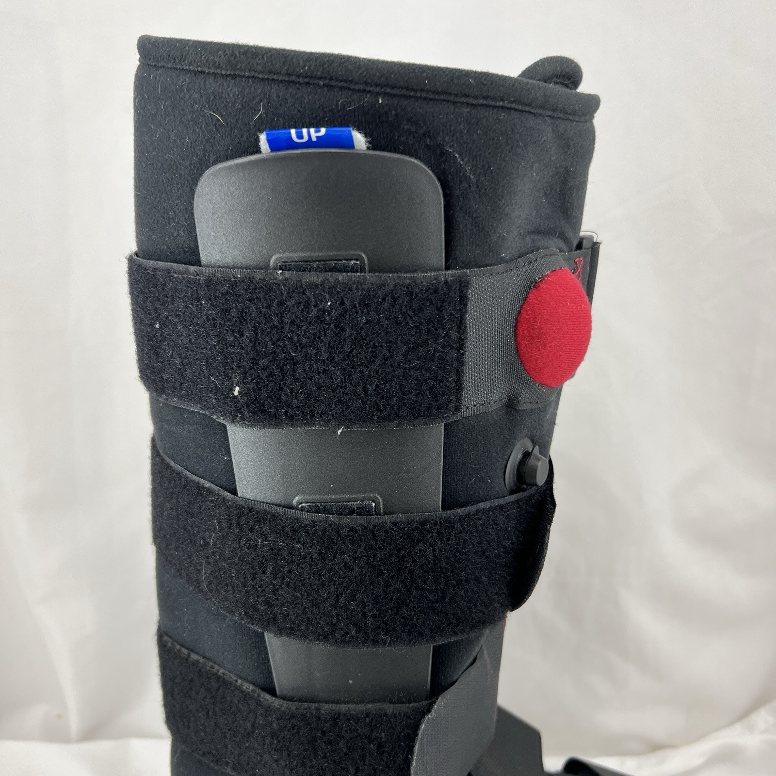 ProCare XcelTrax Air Ankle Walker Brace/Walking Boot Medium Adjustable air pump